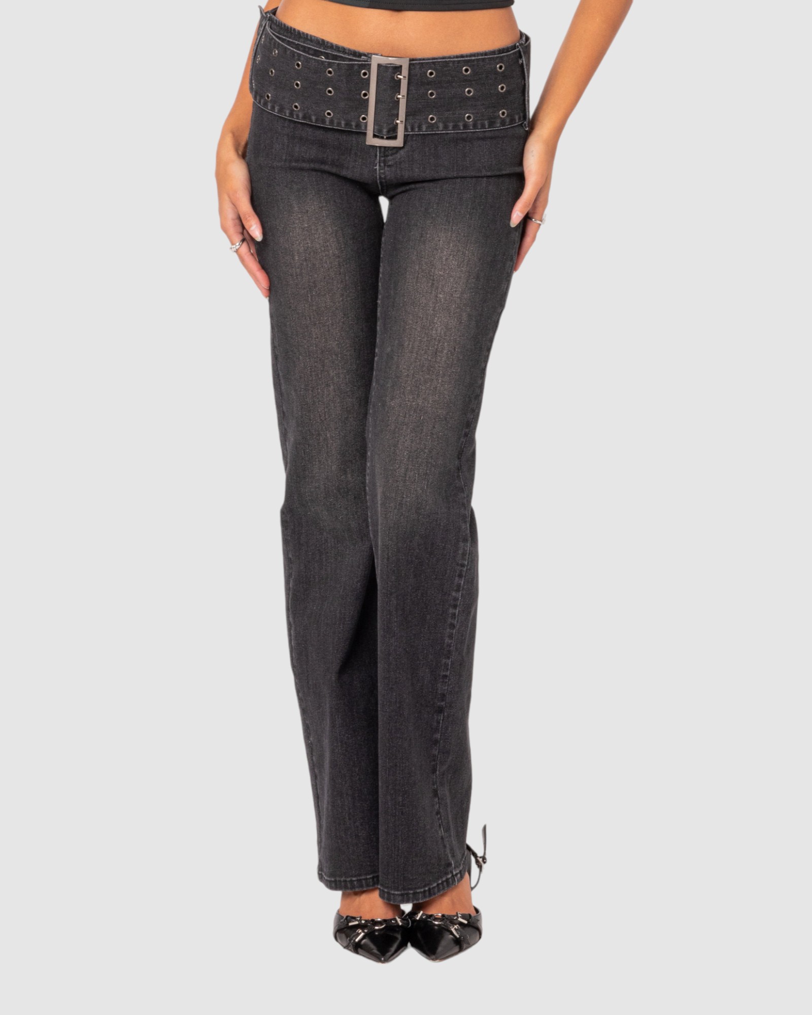 Buckle Belt Washed Flared Jeans