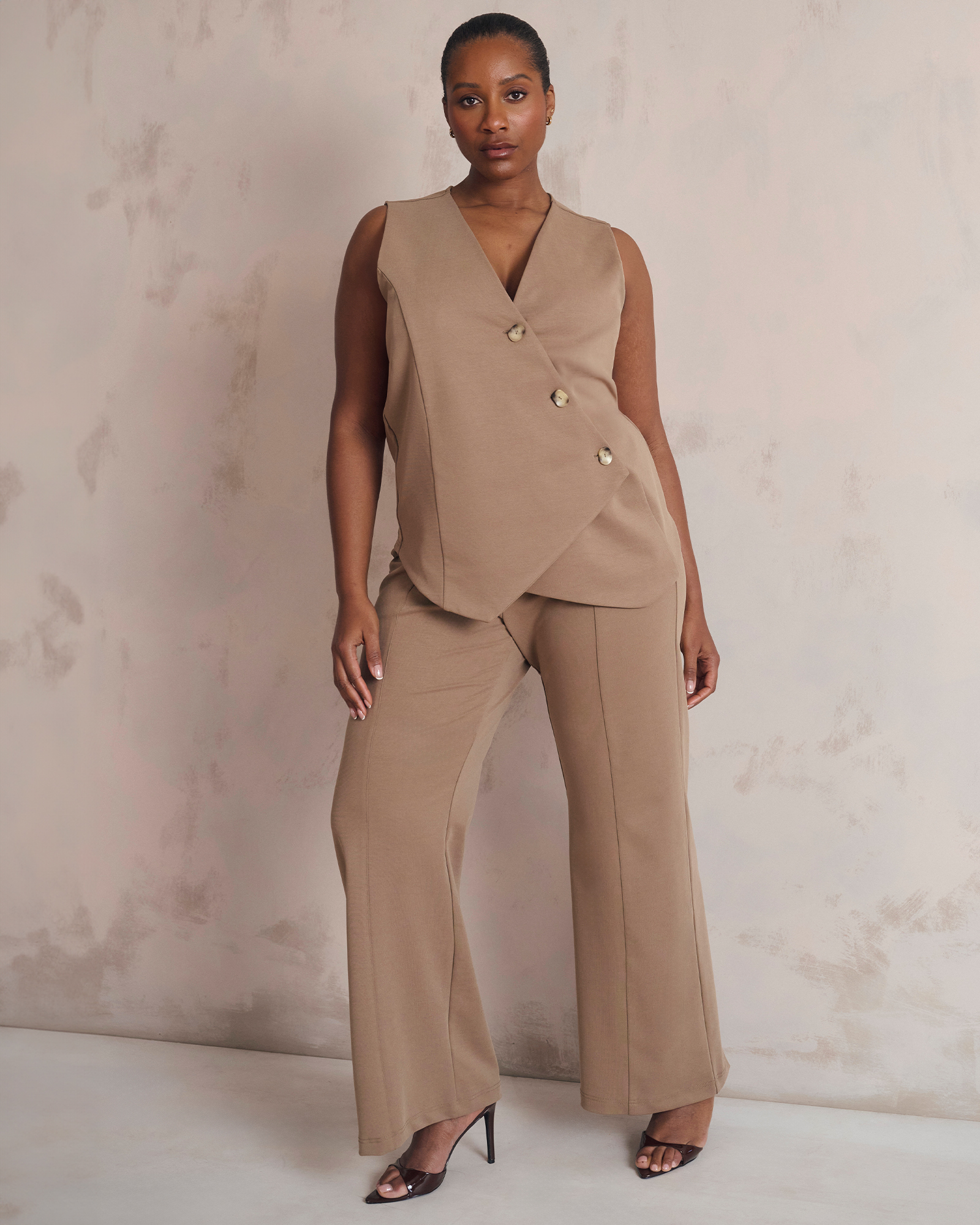 Mahina Pant