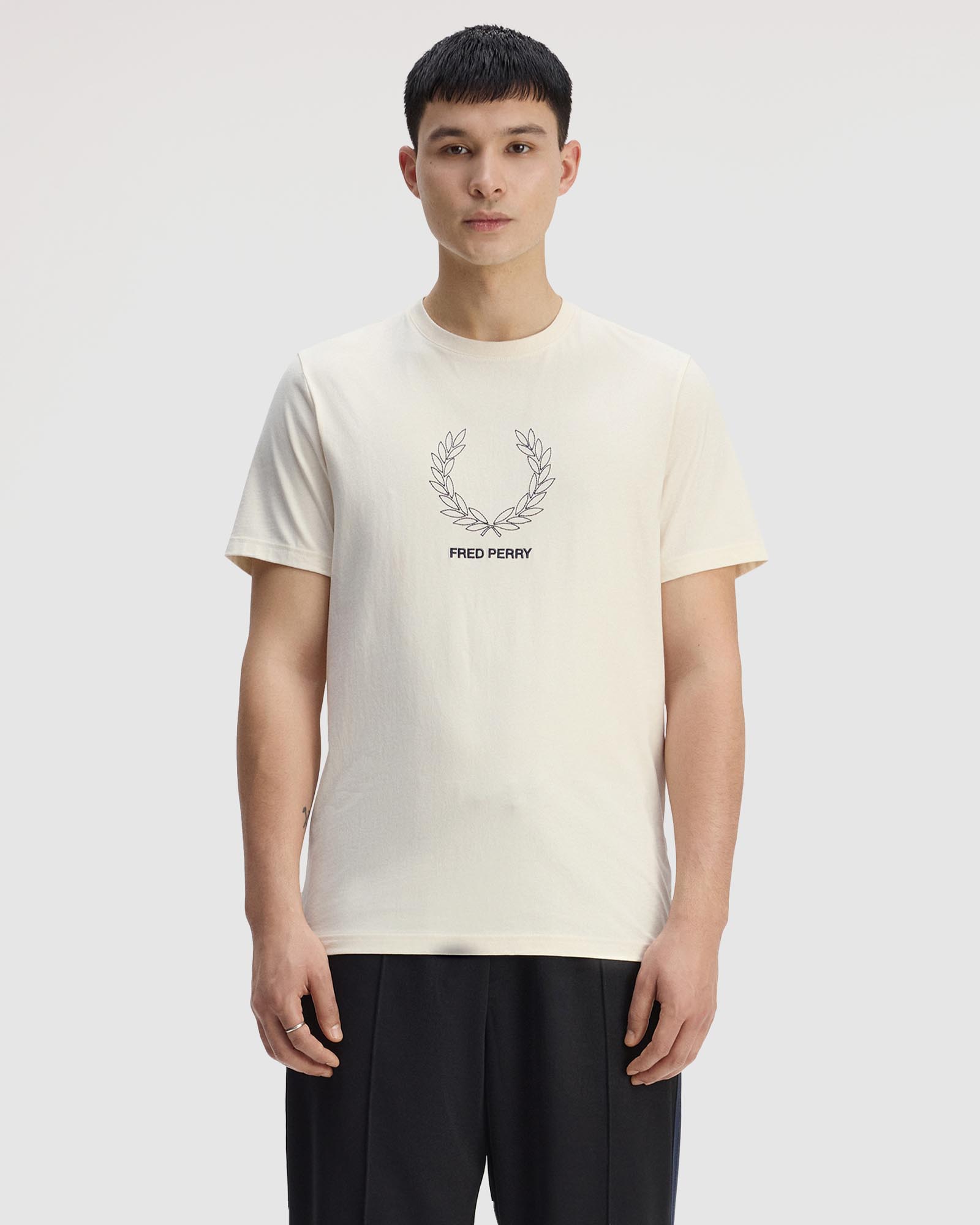 Outline Laurel Wreath T-Shirt