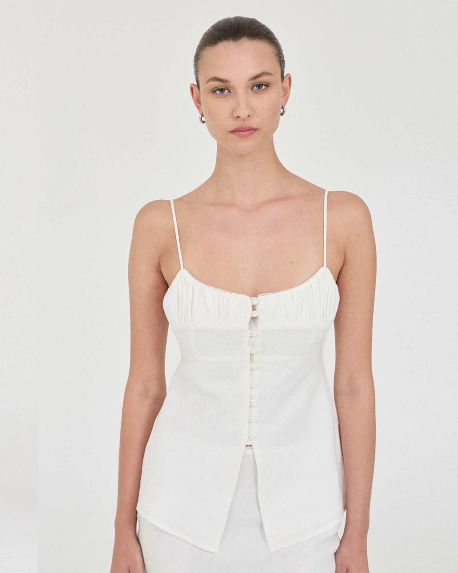 The Linen Buttoned Singlet Top