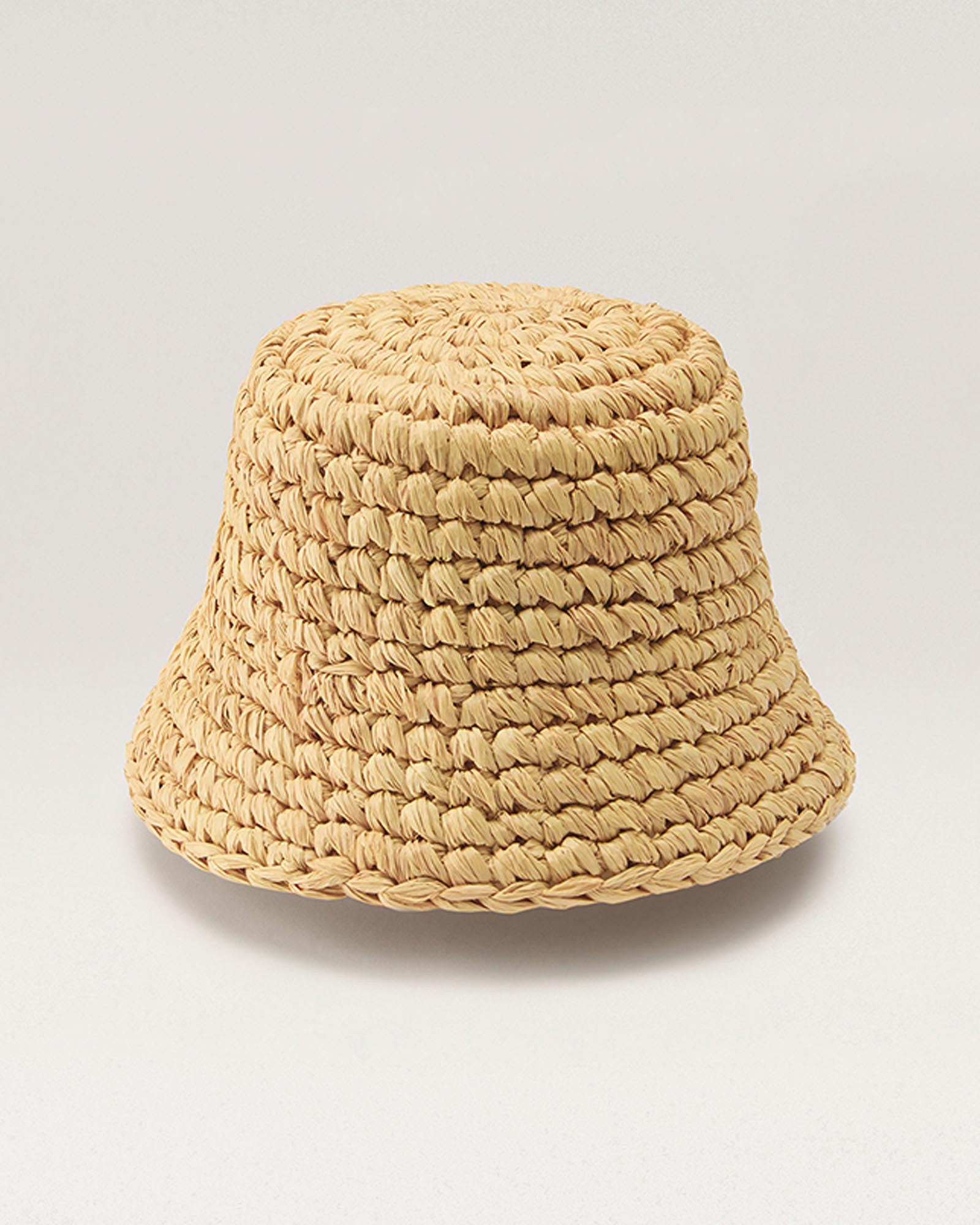 Anya Raffia Handmade Bucket