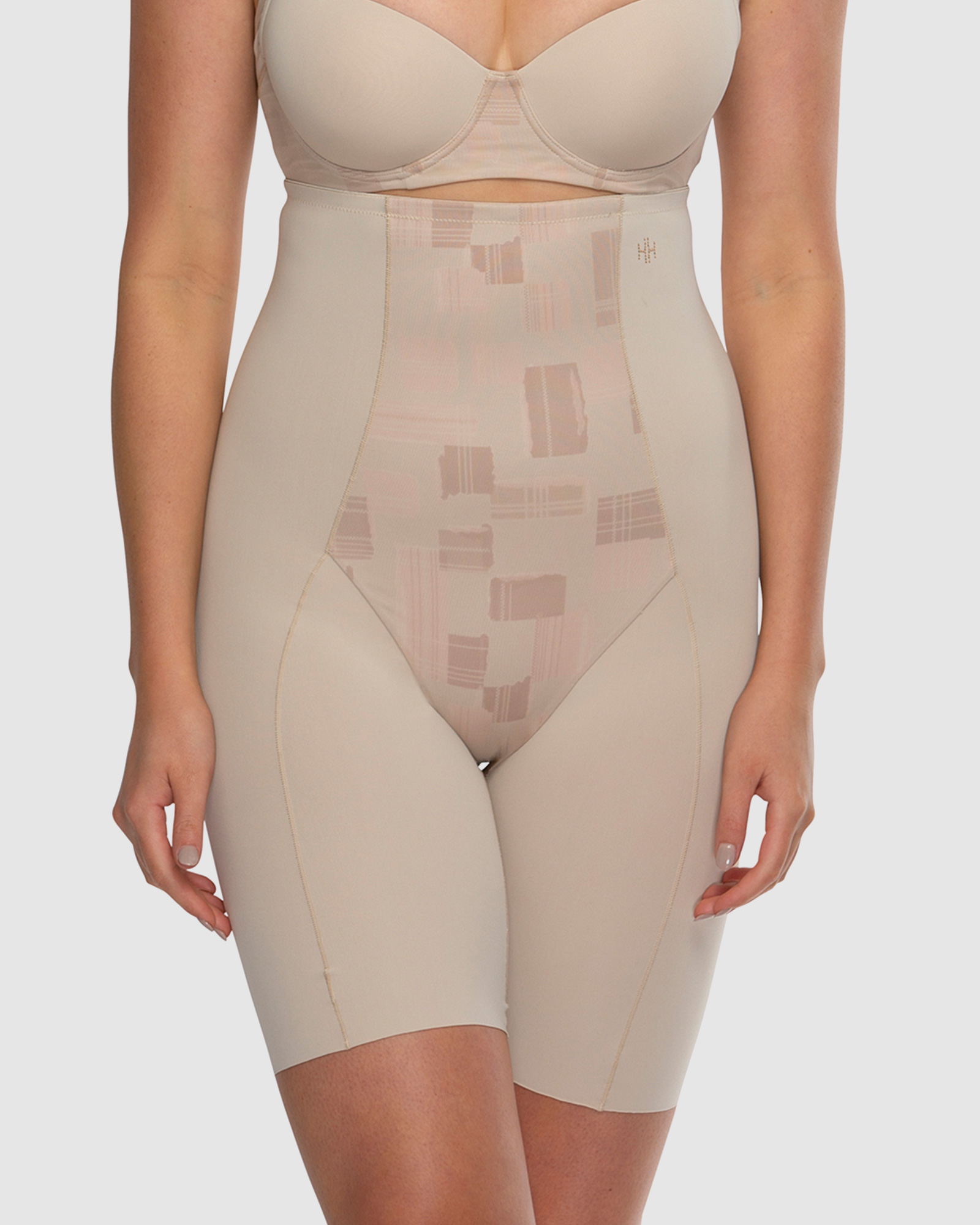 Eden Geo Medium Control Thigh Shaper