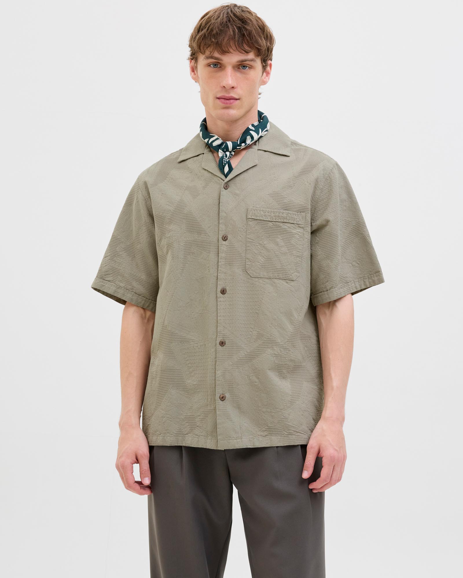 Bluluke Jacquard Short Sleeve Resort Shirt