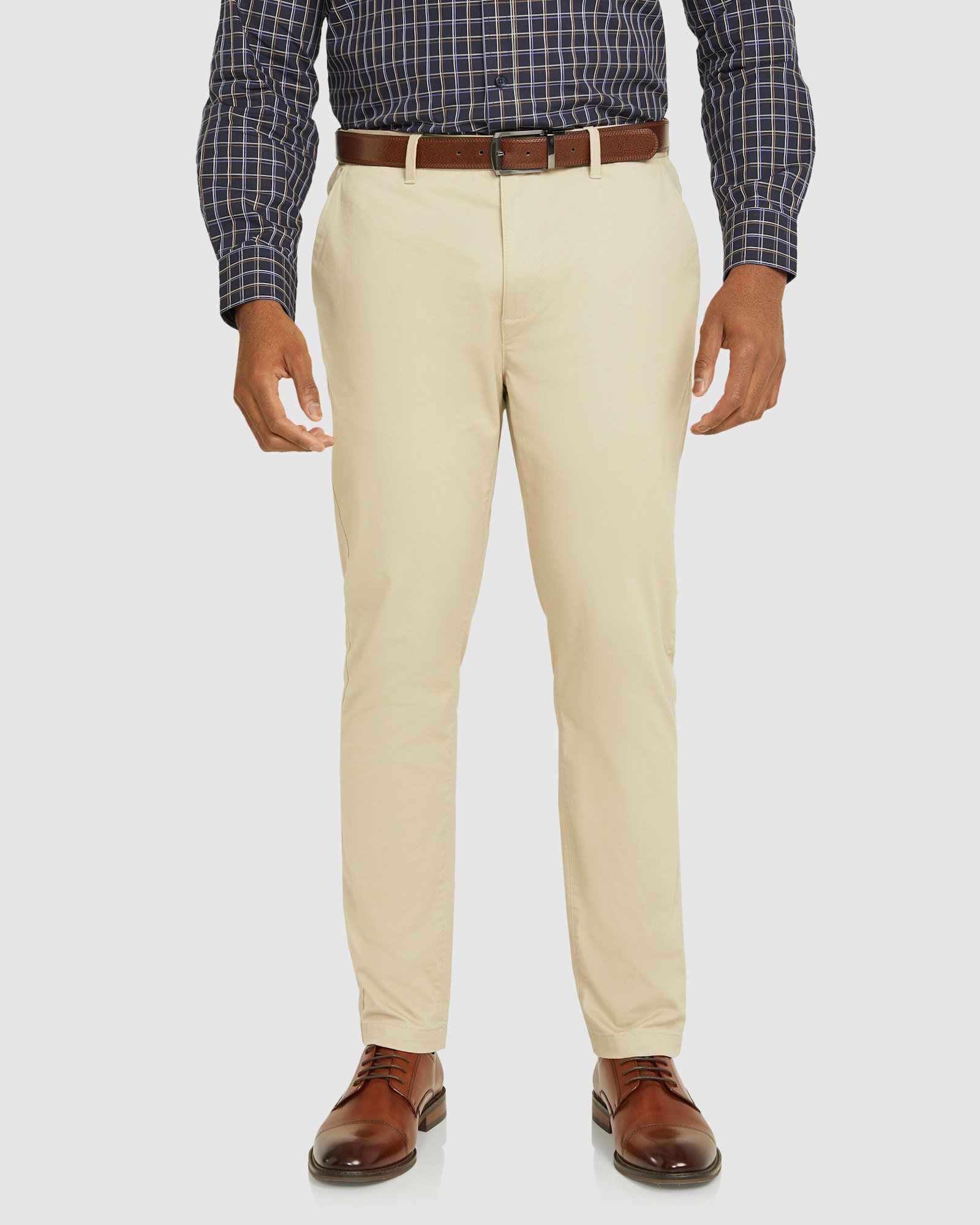 Chester Relaxed Tapered Chino