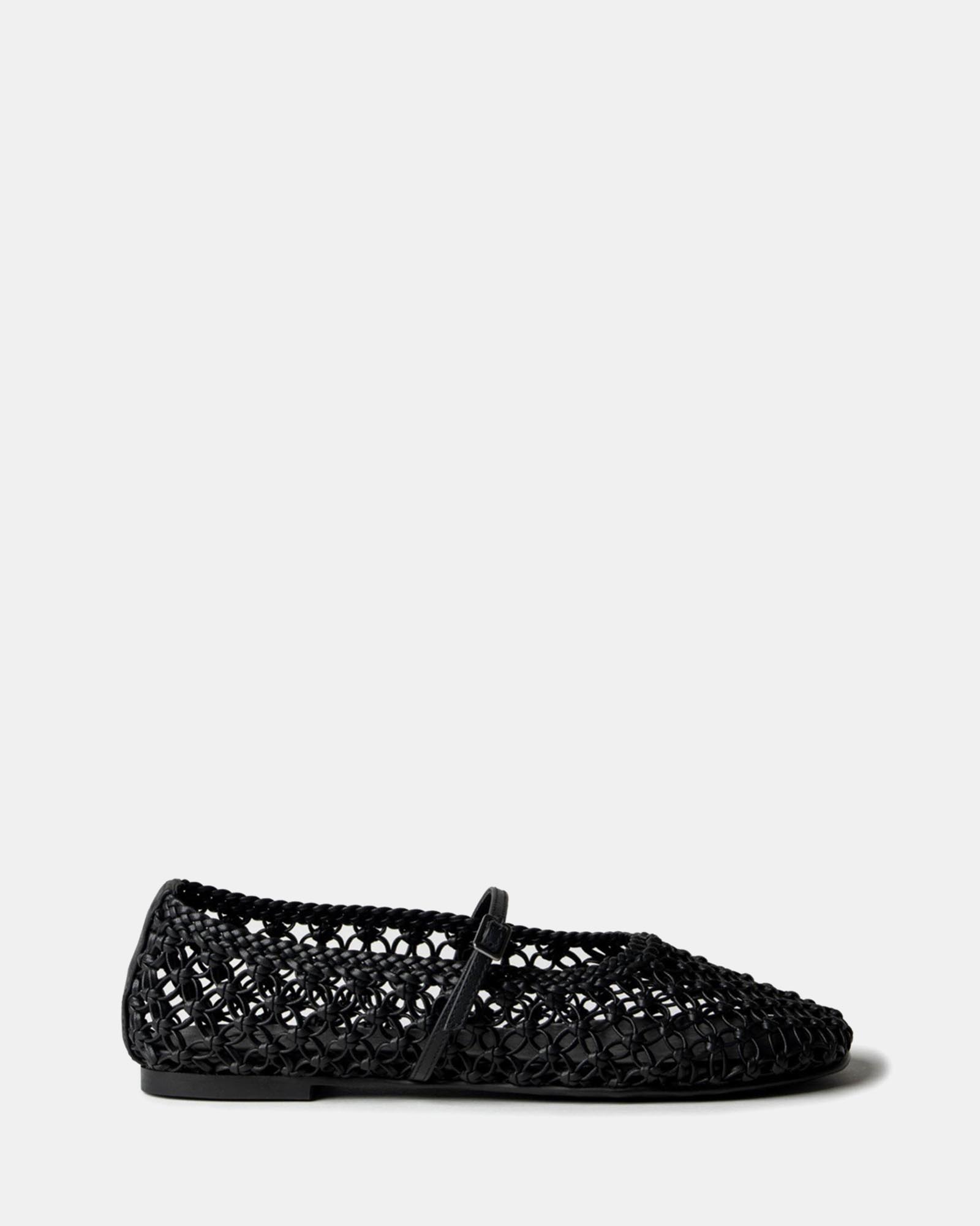 Amia Flats
