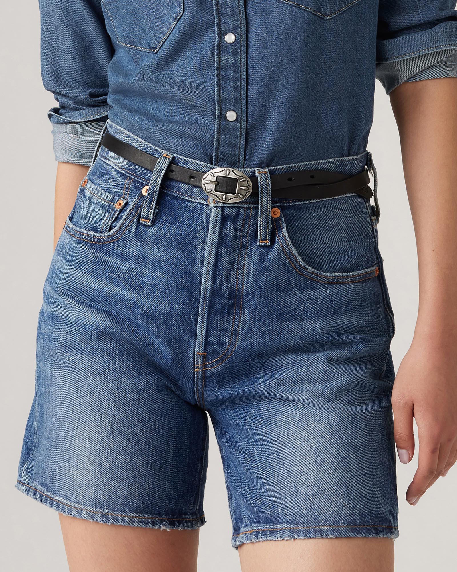 501 Mid Thigh Shorts