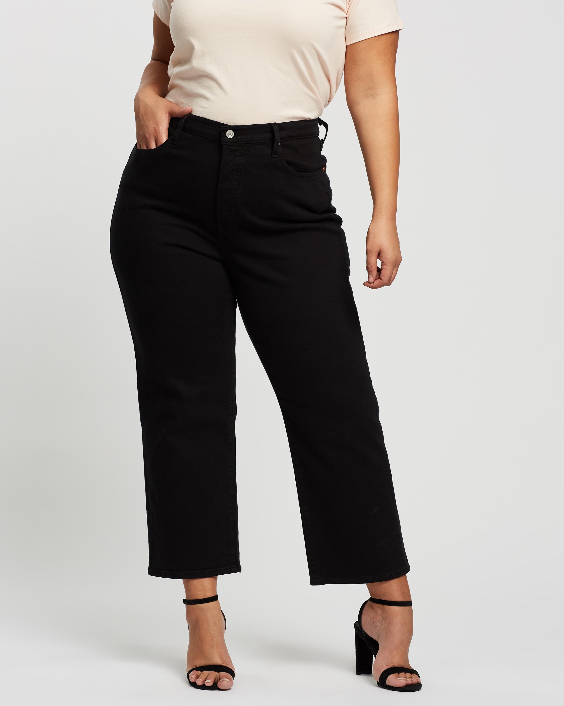 Ribcage Straight Ankle Jeans