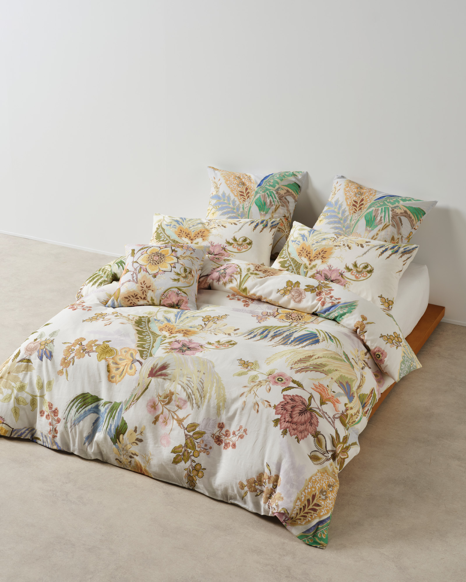 Larissa Quilt Cover Set
