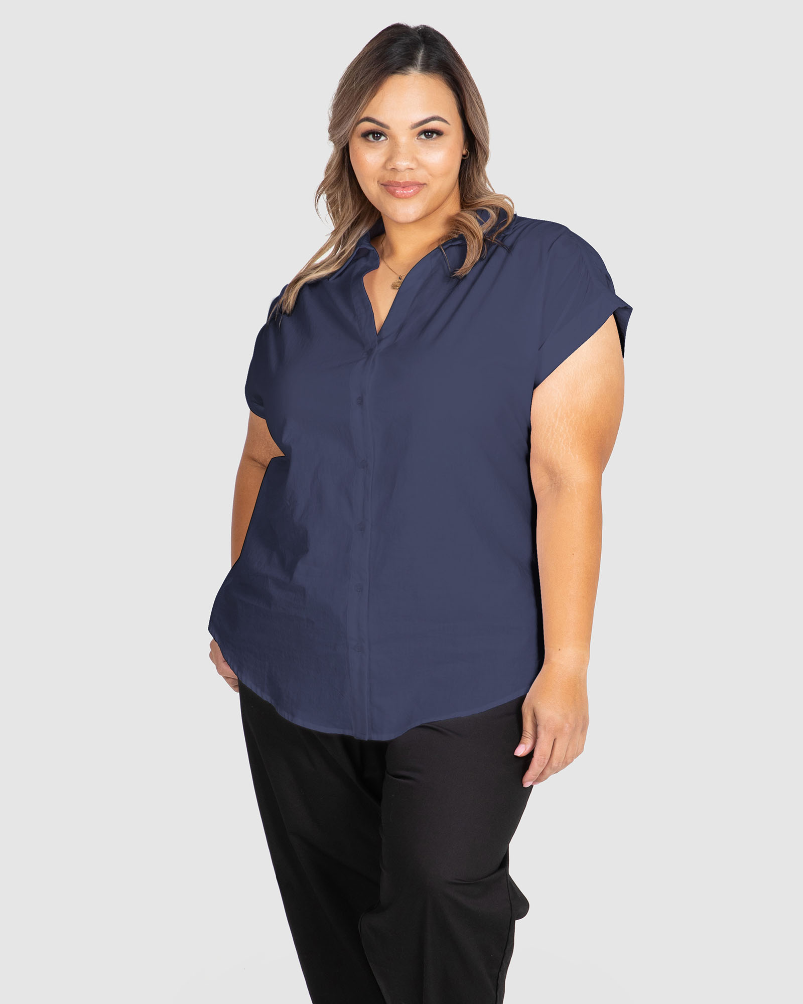 Nikki Ruched Extended Sleeve Shirt