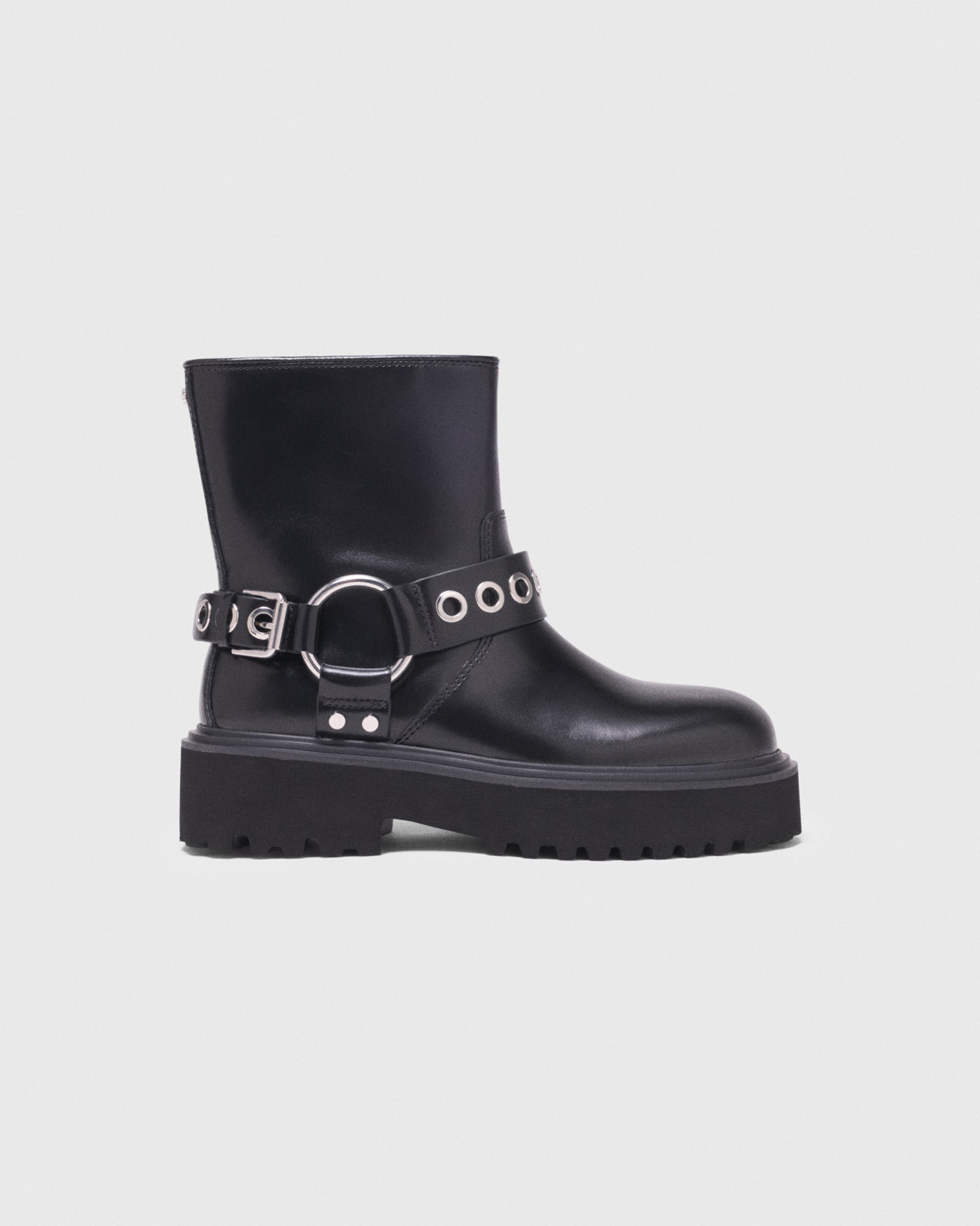 Fivienne Booties