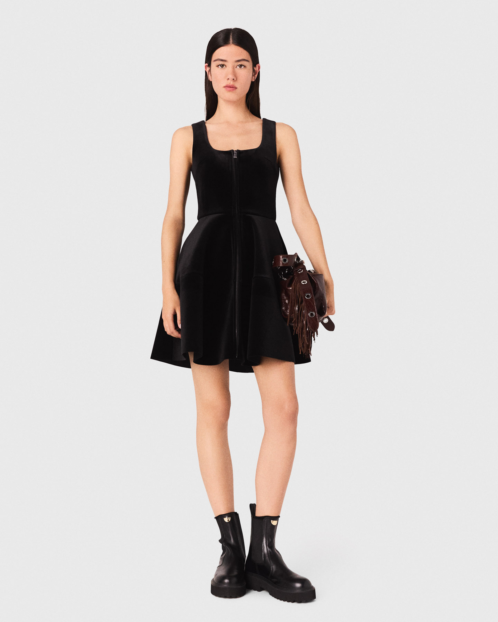 Relvetina Dress