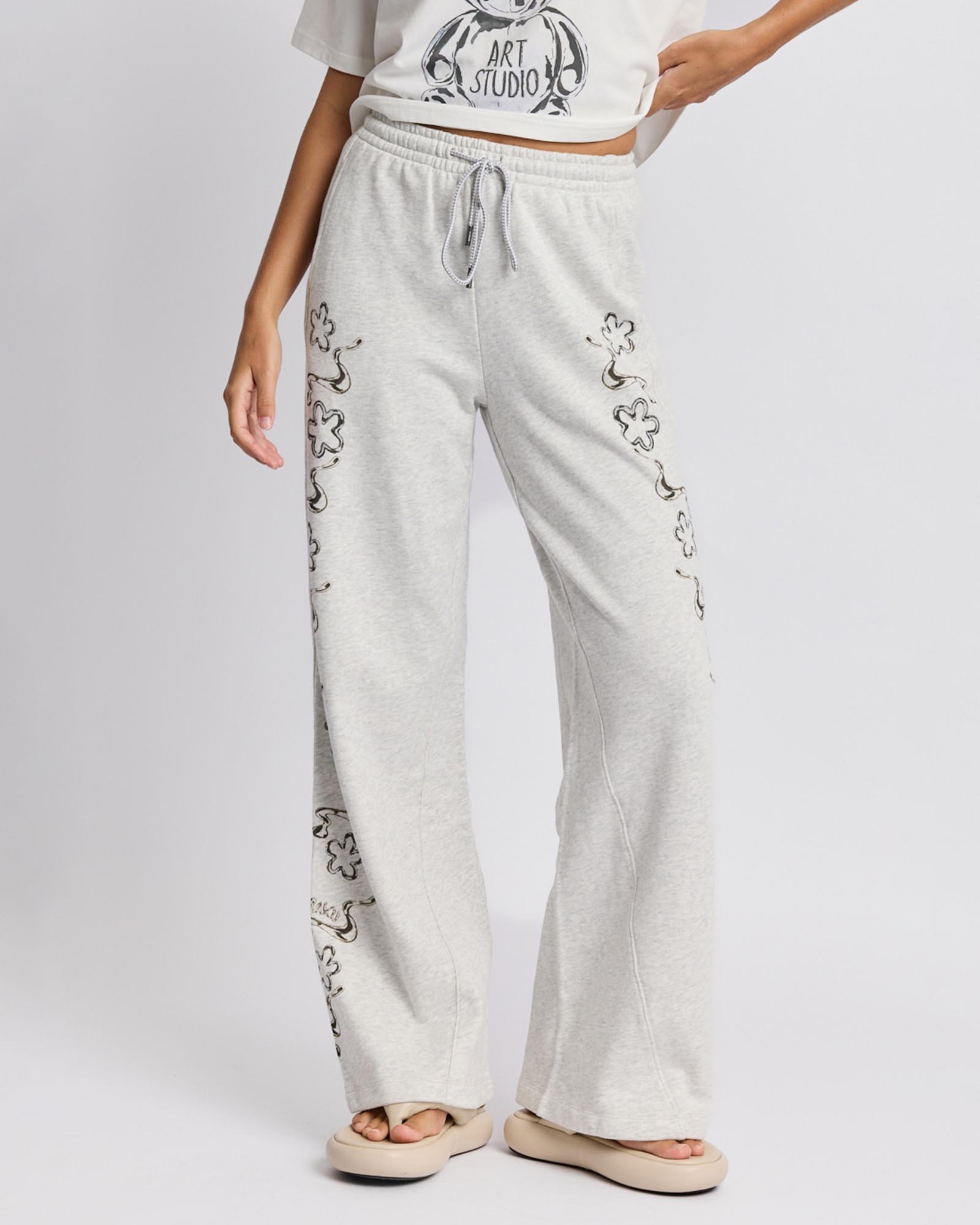 Maku Bloom Trackpants