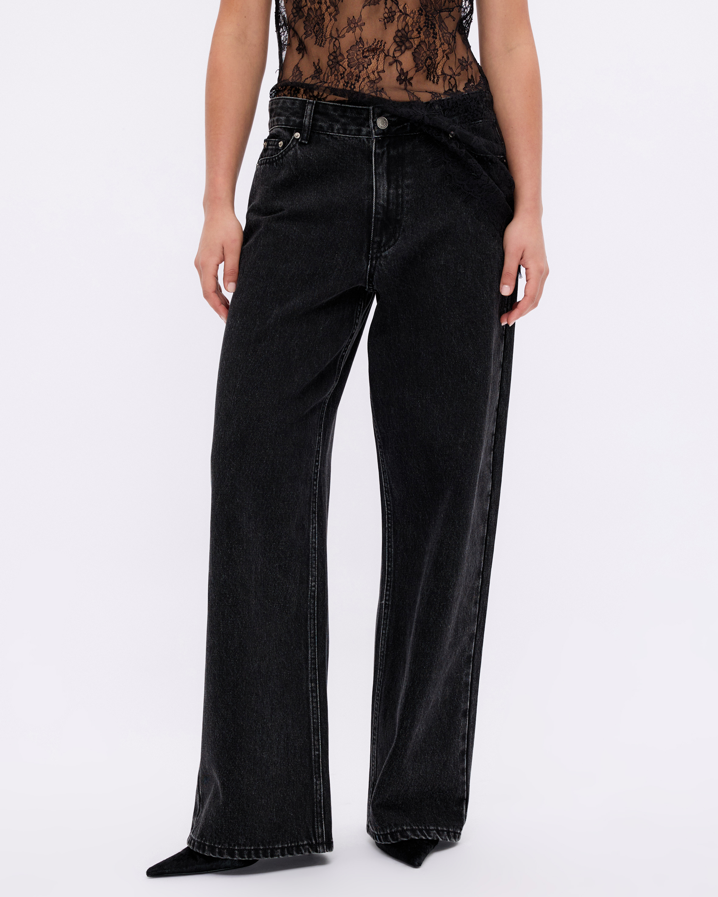 Mid Rise Wide Leg Jeans