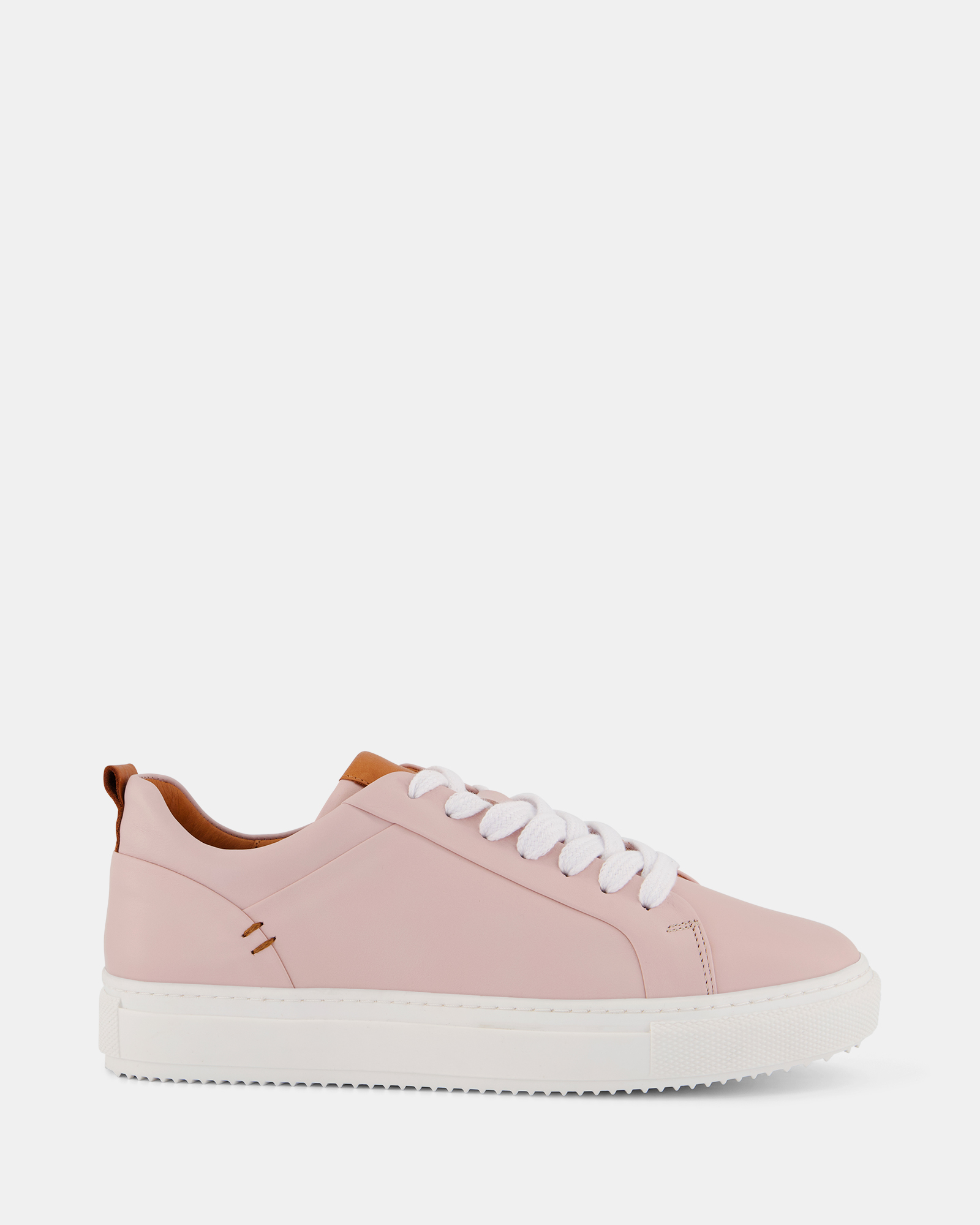 Impress Sneakers
