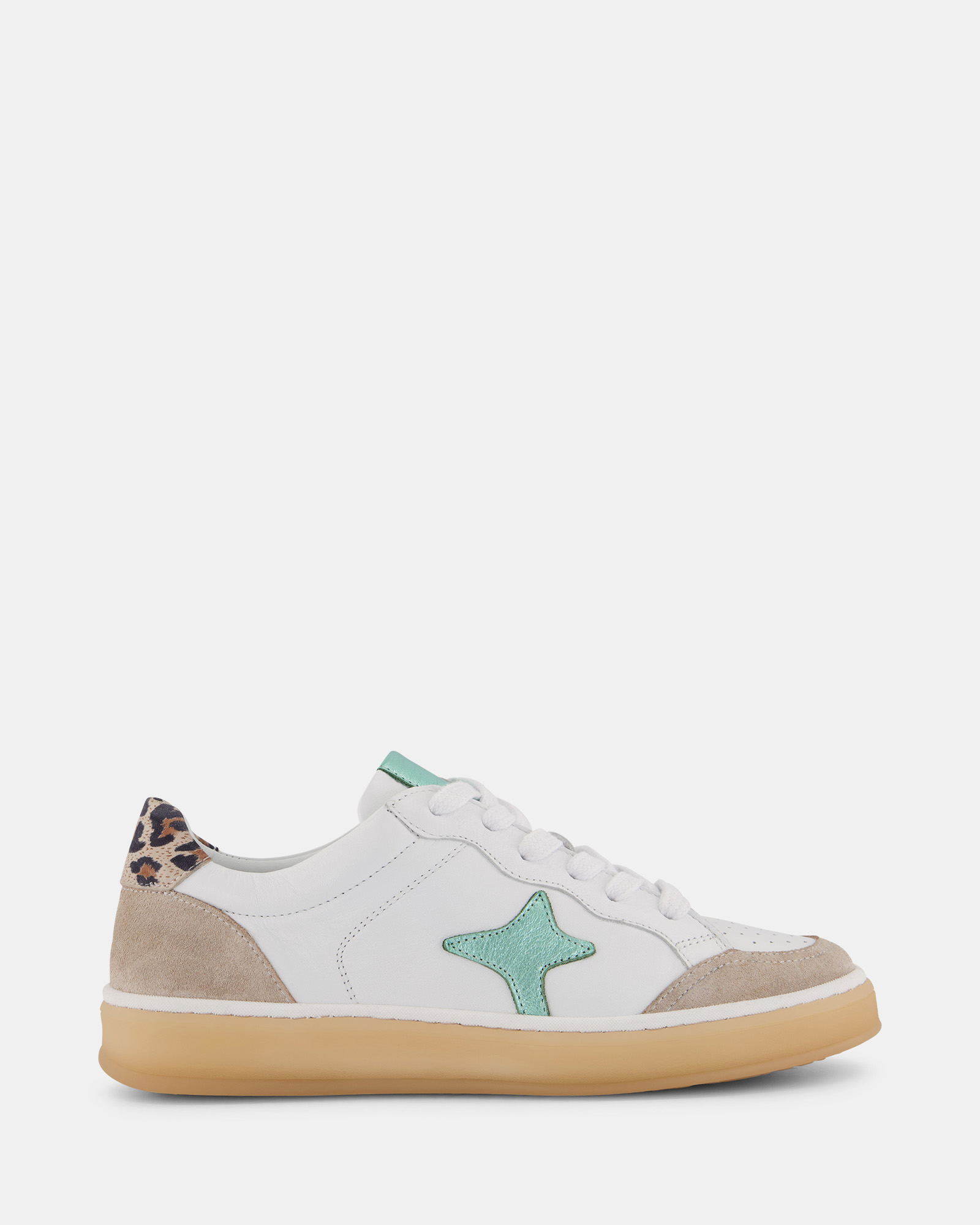 Inch Sneakers