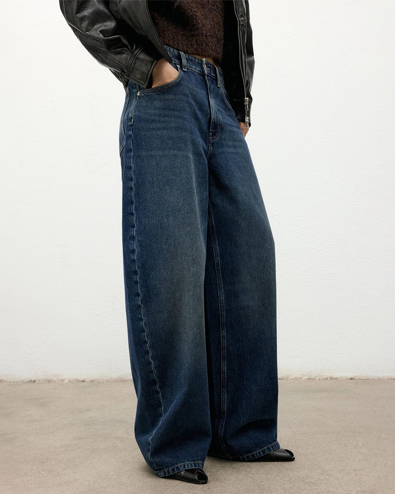 Danielle Jeans