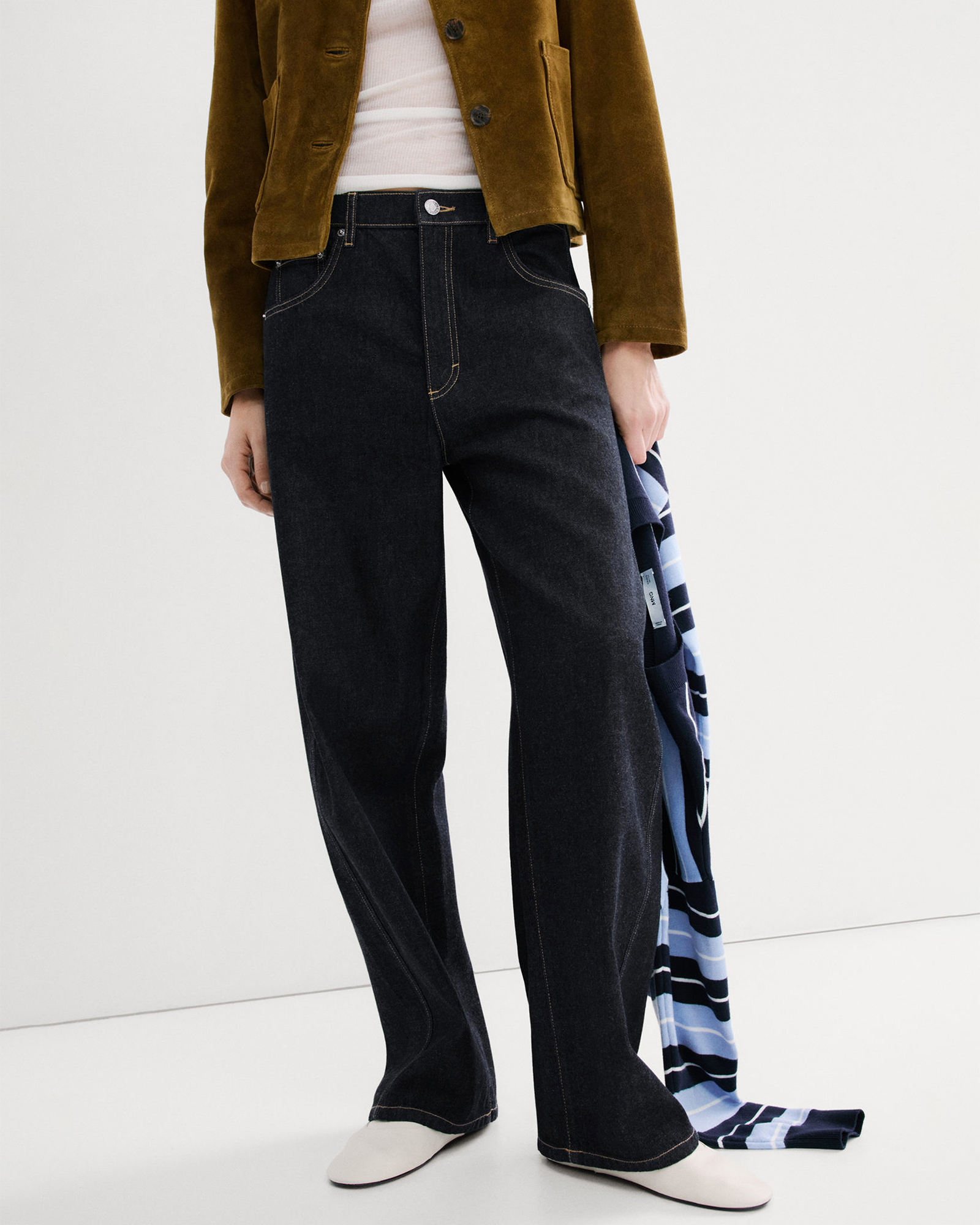 Low-Rise Balloon Jeans