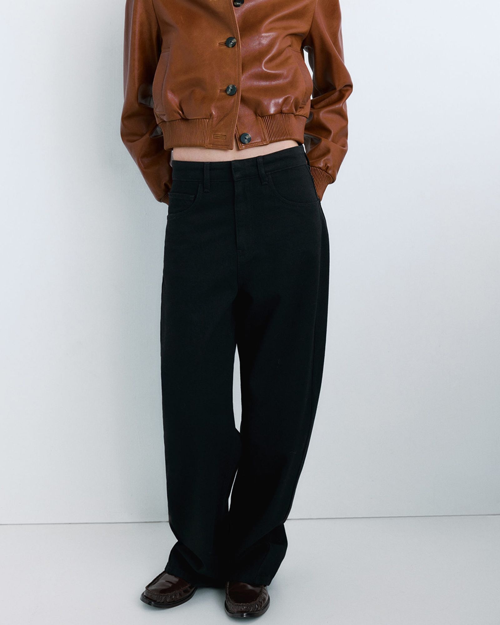 Mid-Rise Balloon Jeans