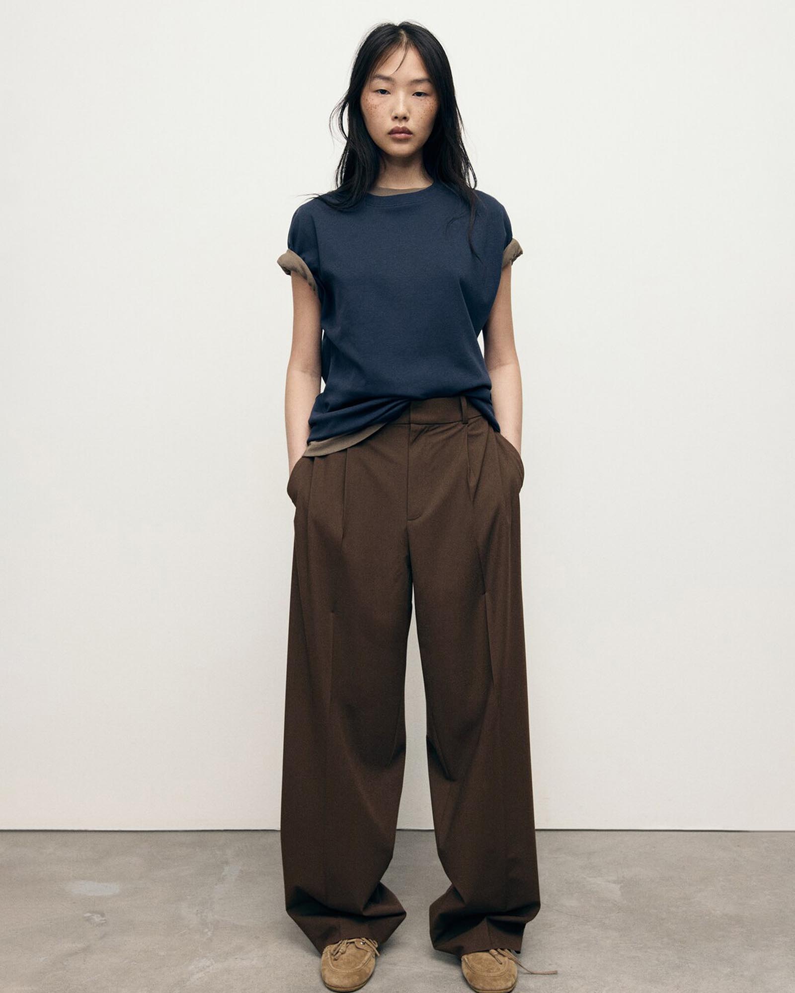 Low-Rise Wide-Leg Trousers