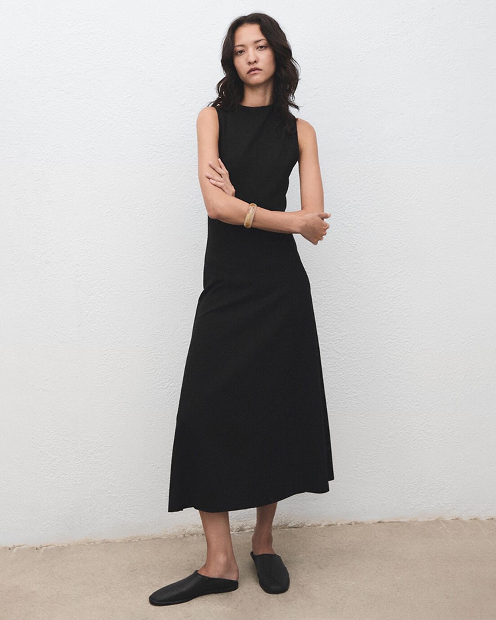 Midi-Dress With Stitching
