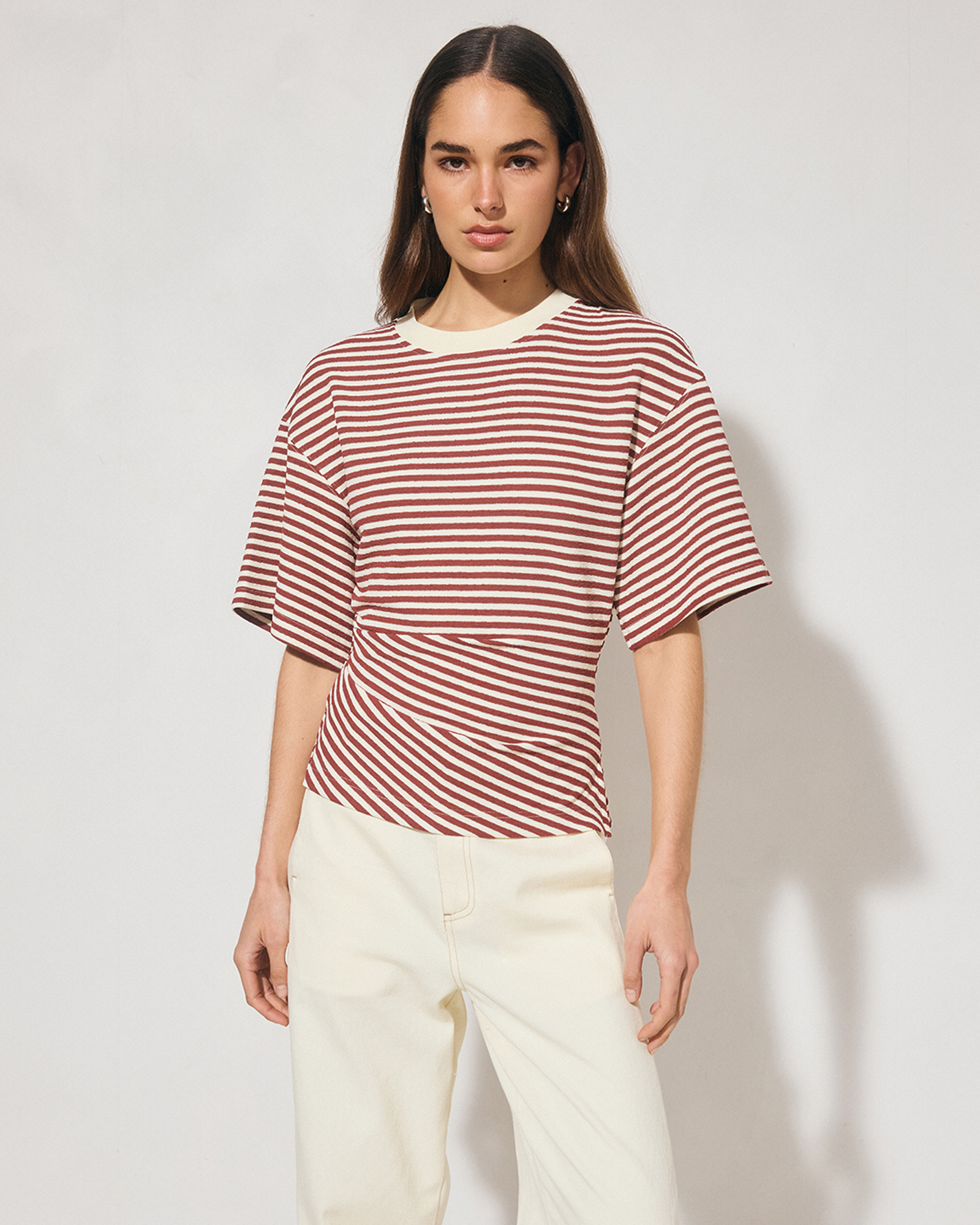 Aura Tee