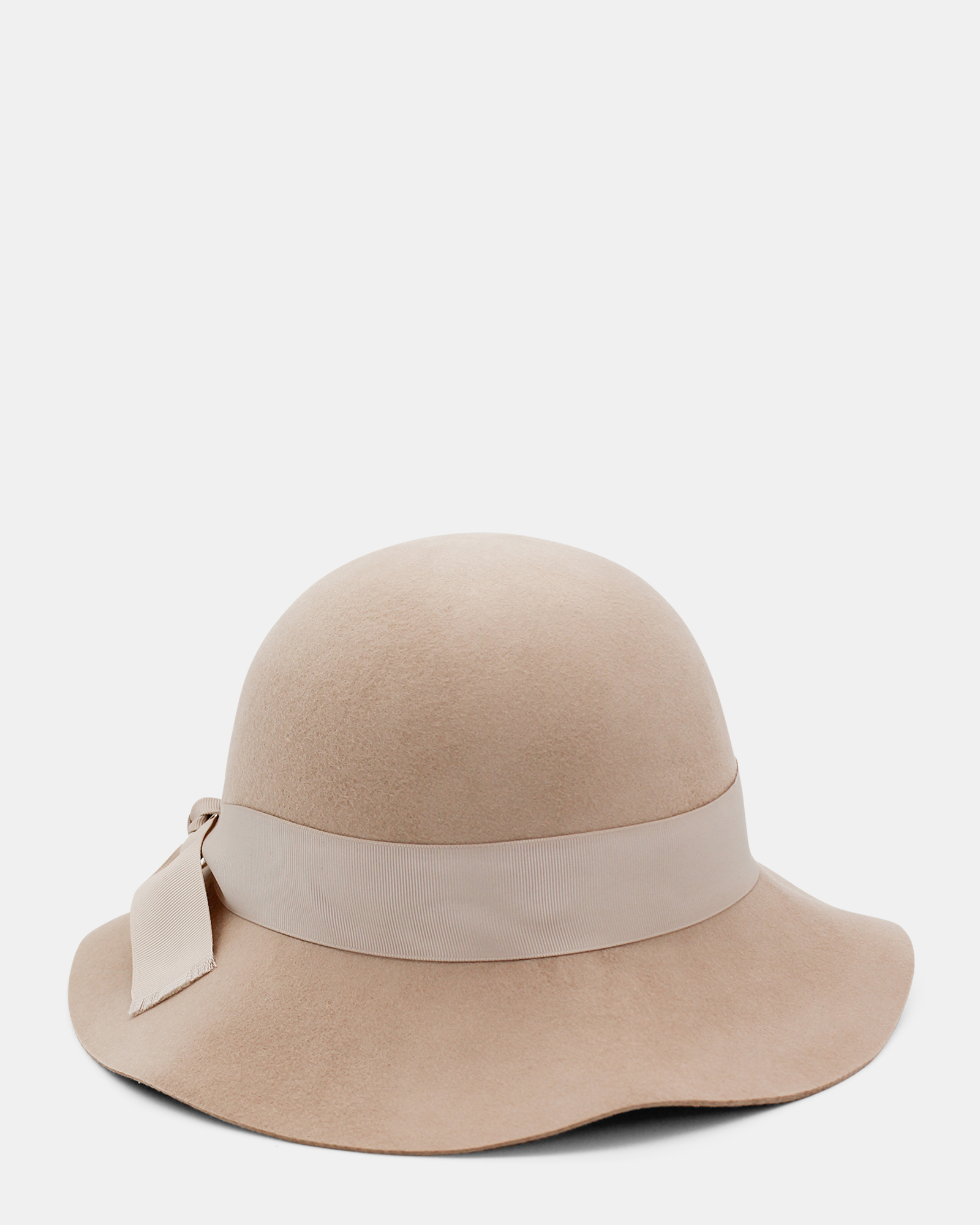 Julietta Wool Felt Cloche Hat in Beige Sand