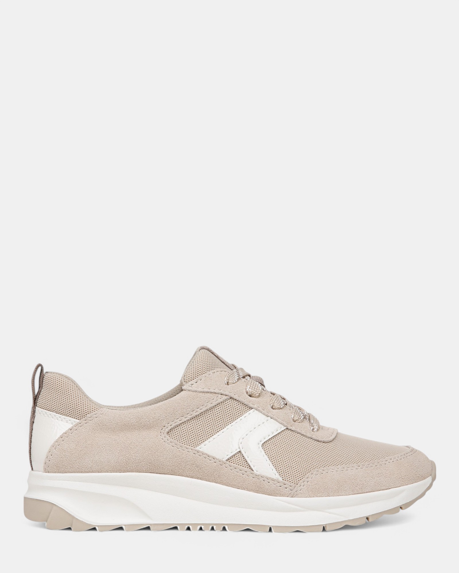 Shay Jogger Lace-Up Sneaker - White/Beige