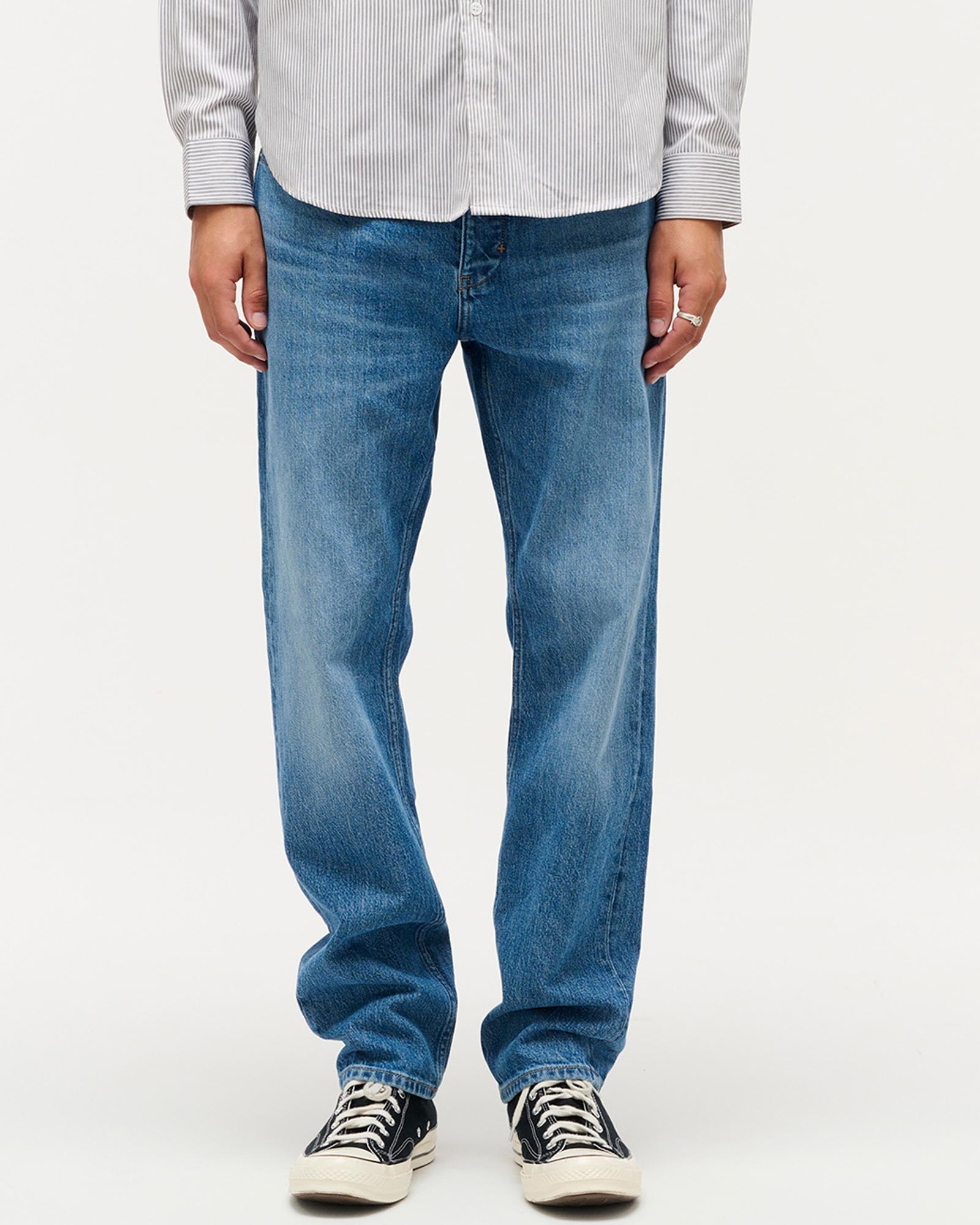 Ray Straight Contract Jeans