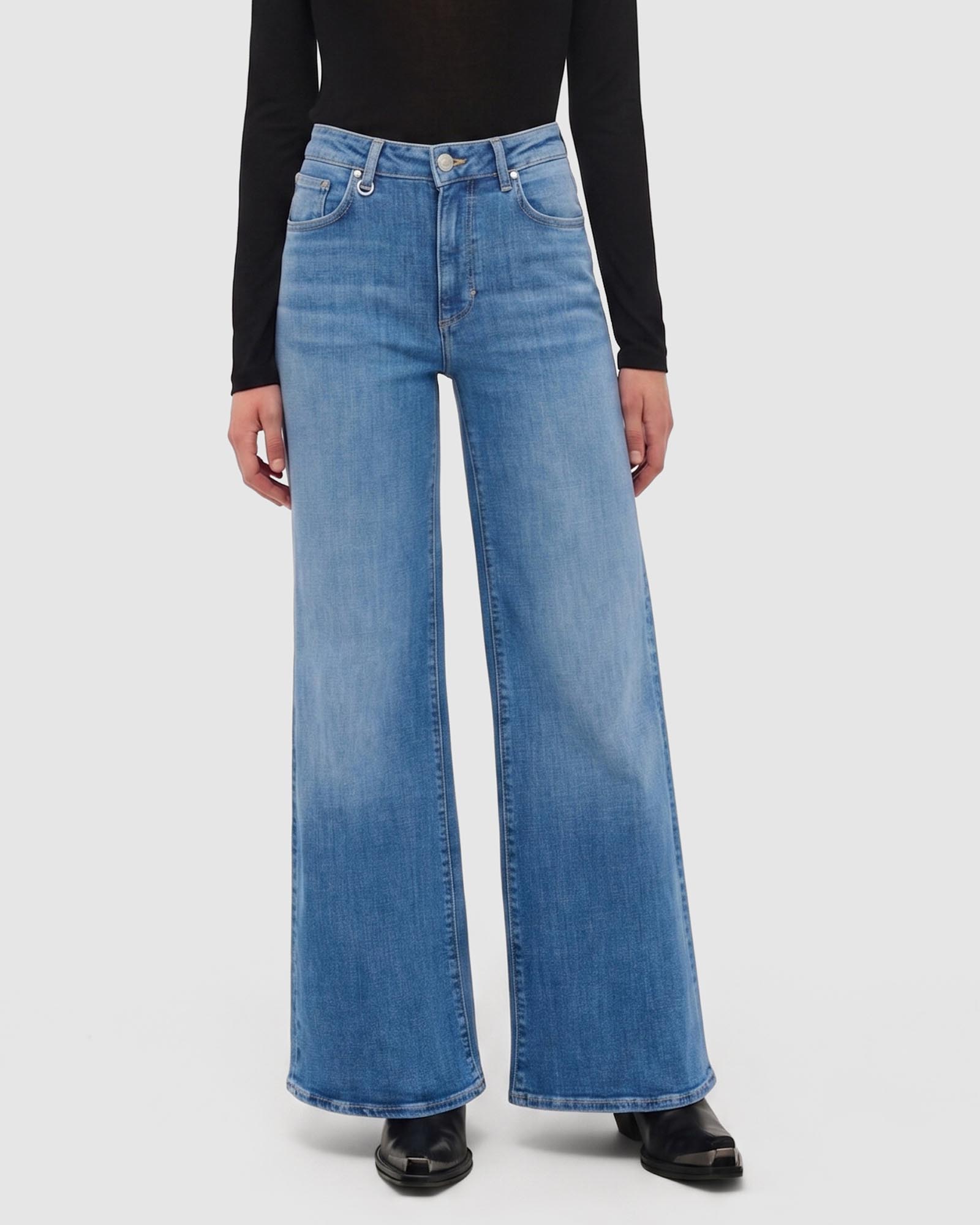 Eva Elation Wide Jeans