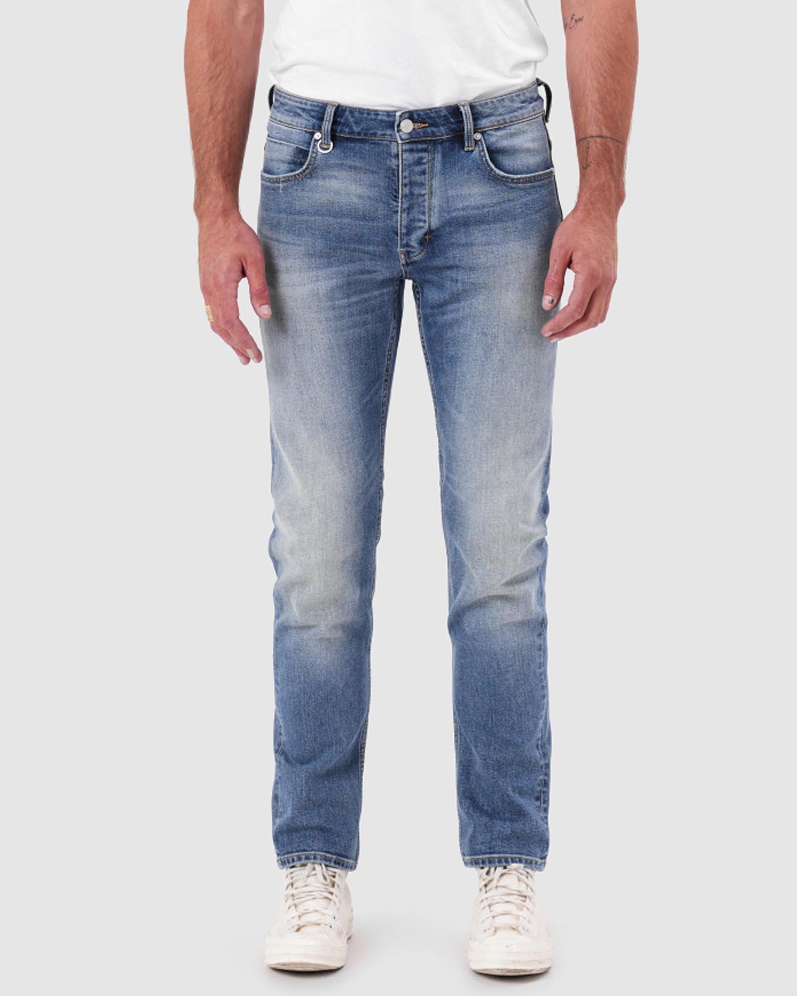 Lou Straight Nowhere Jeans