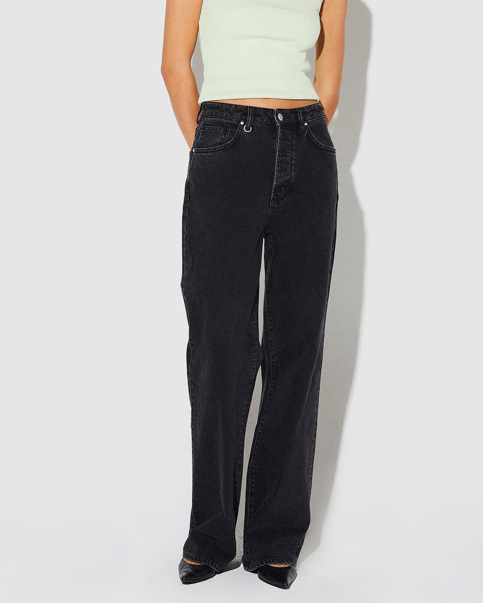Coco Relaxed French Black Jeans