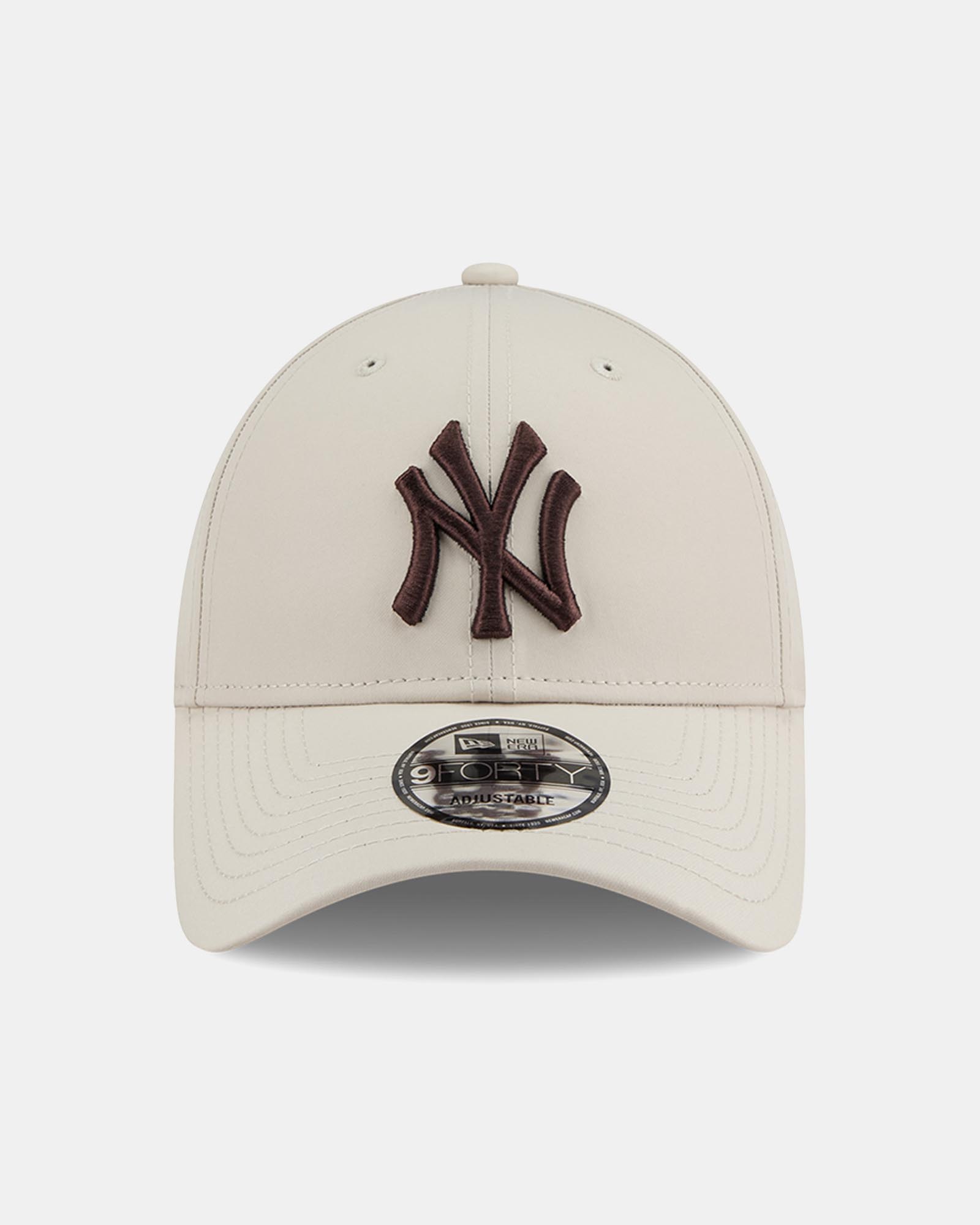 Earthtone Prolight 9FORTY New York Yankees Cap