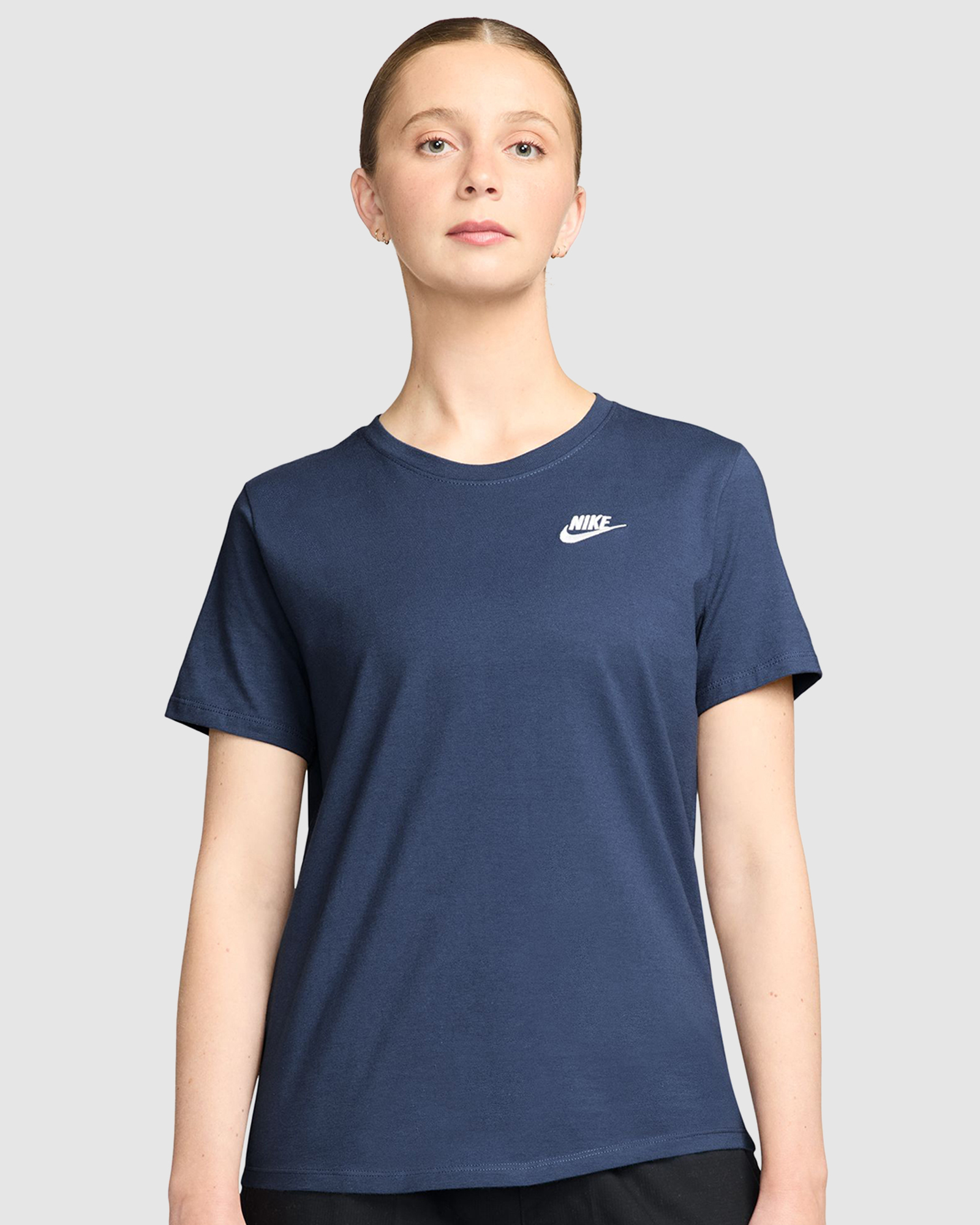 Sportswear Club Essentials T-Shirt