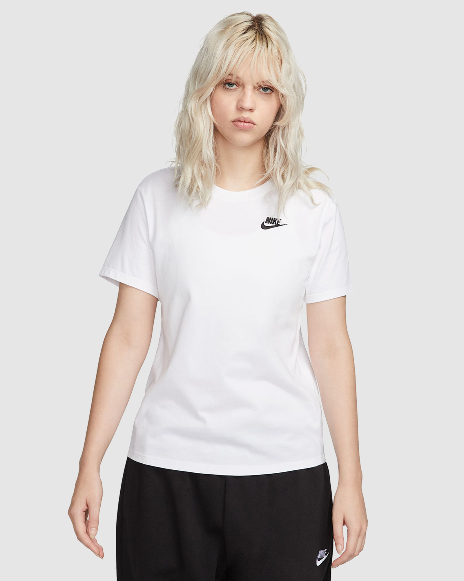 Sportswear Club Essentials T-Shirt