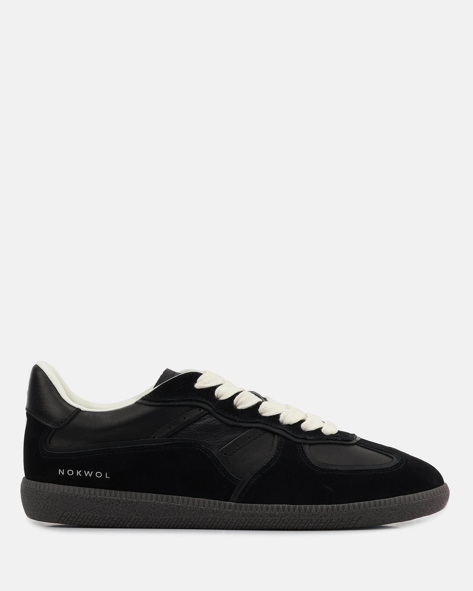 August Sneakers