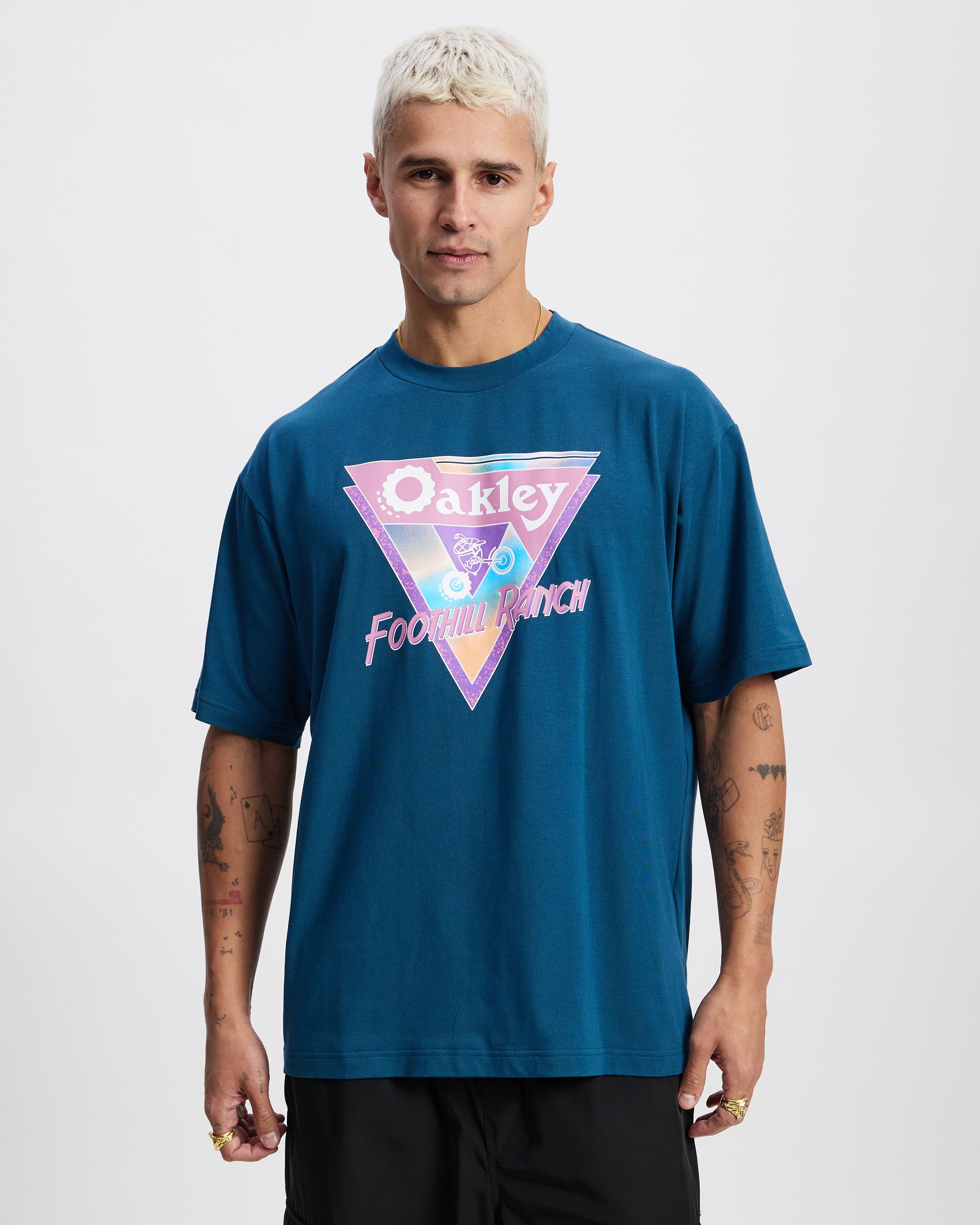 Retro Triangle Tee 1.0
