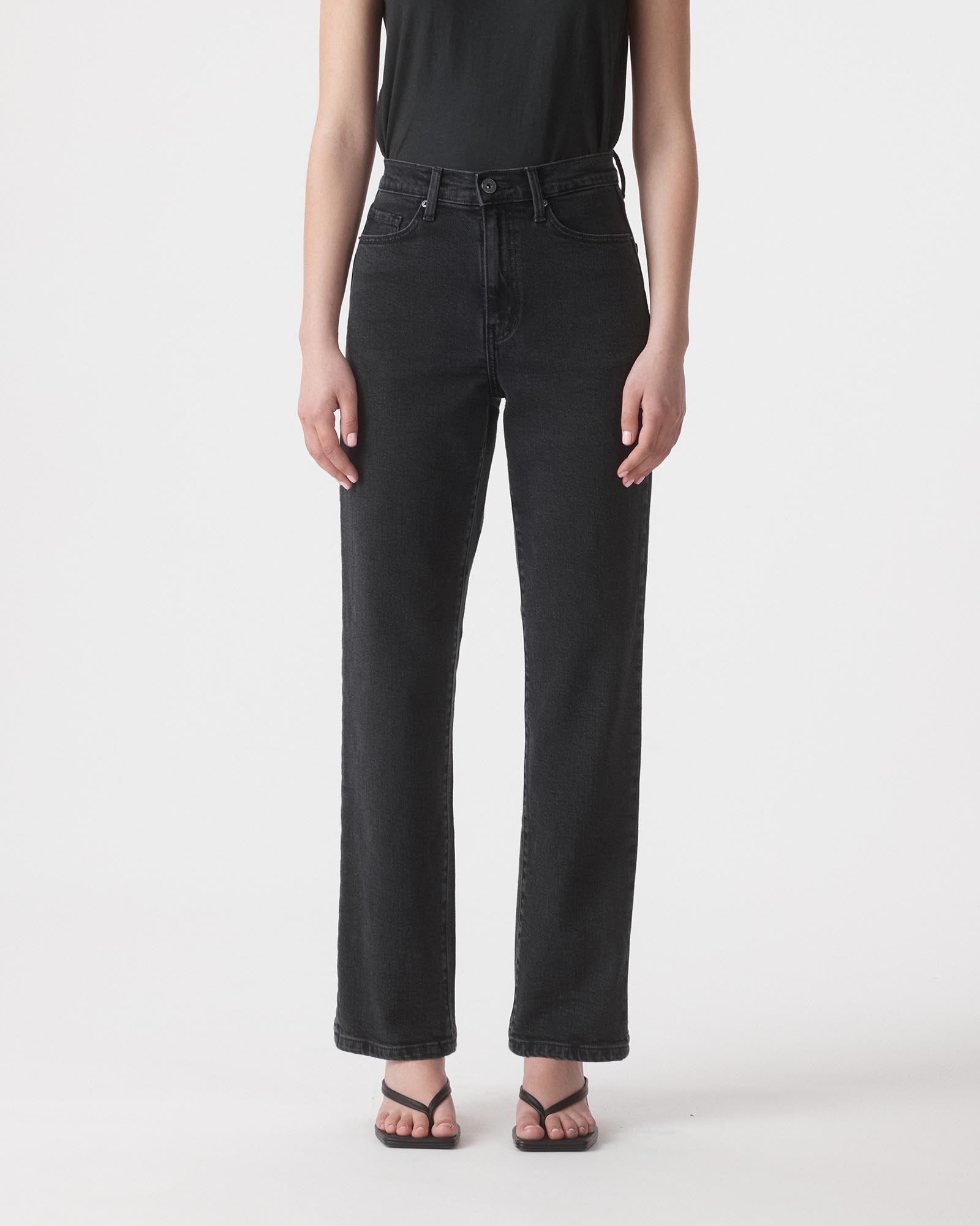 Zoe High Straight Jeans