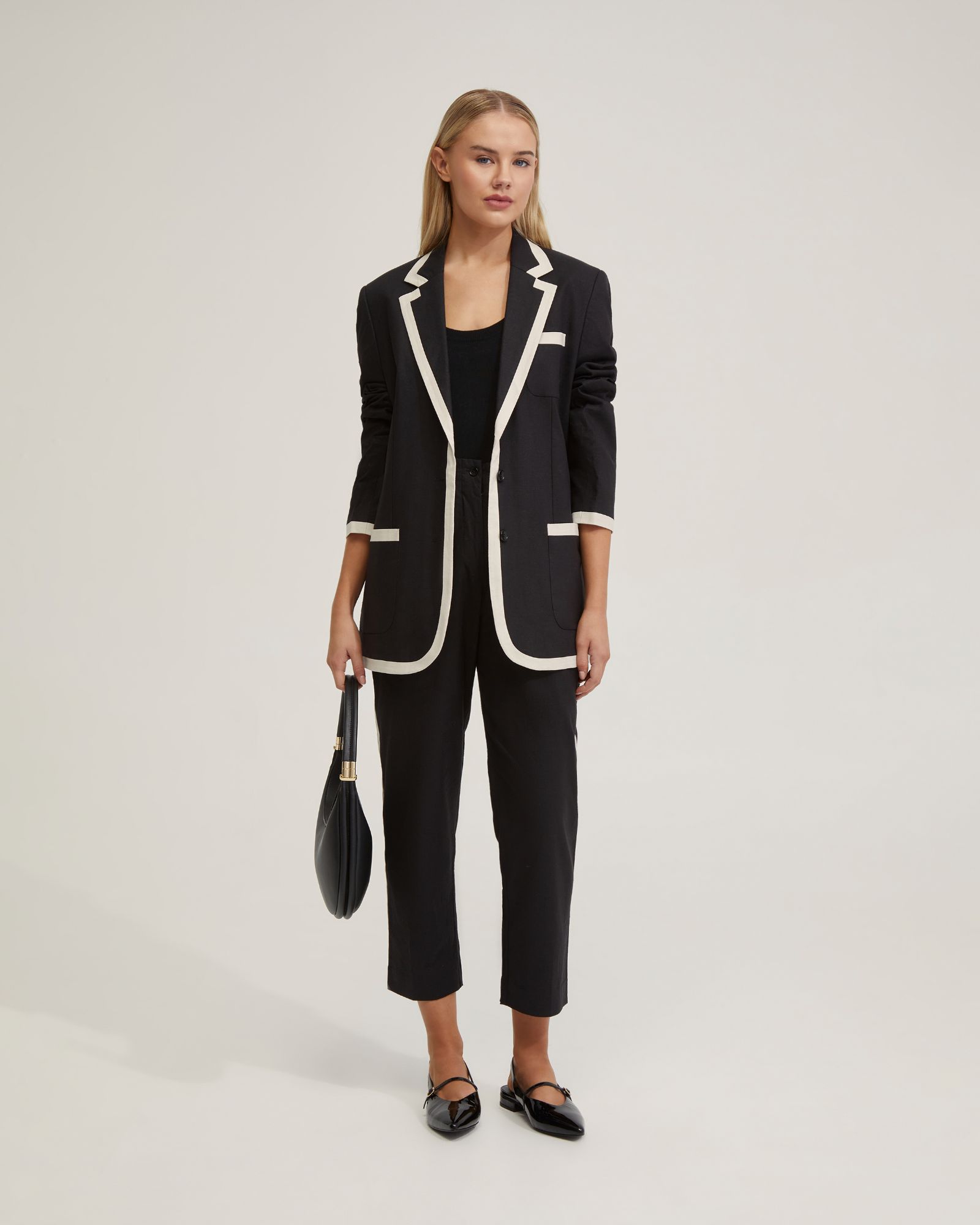 Willow Linen Jacket With Contrast Trim