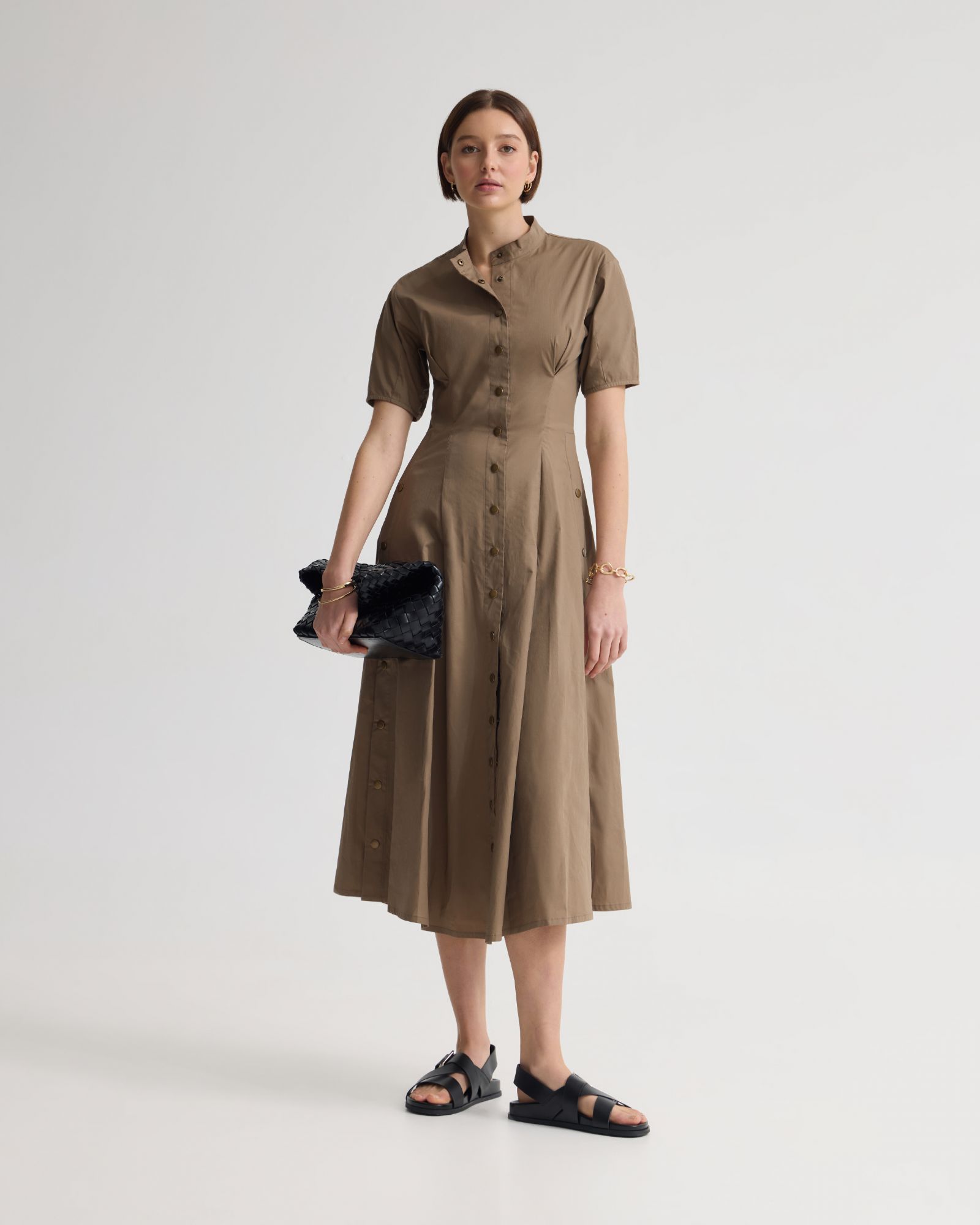 Olyvia Snaps Midi Dress