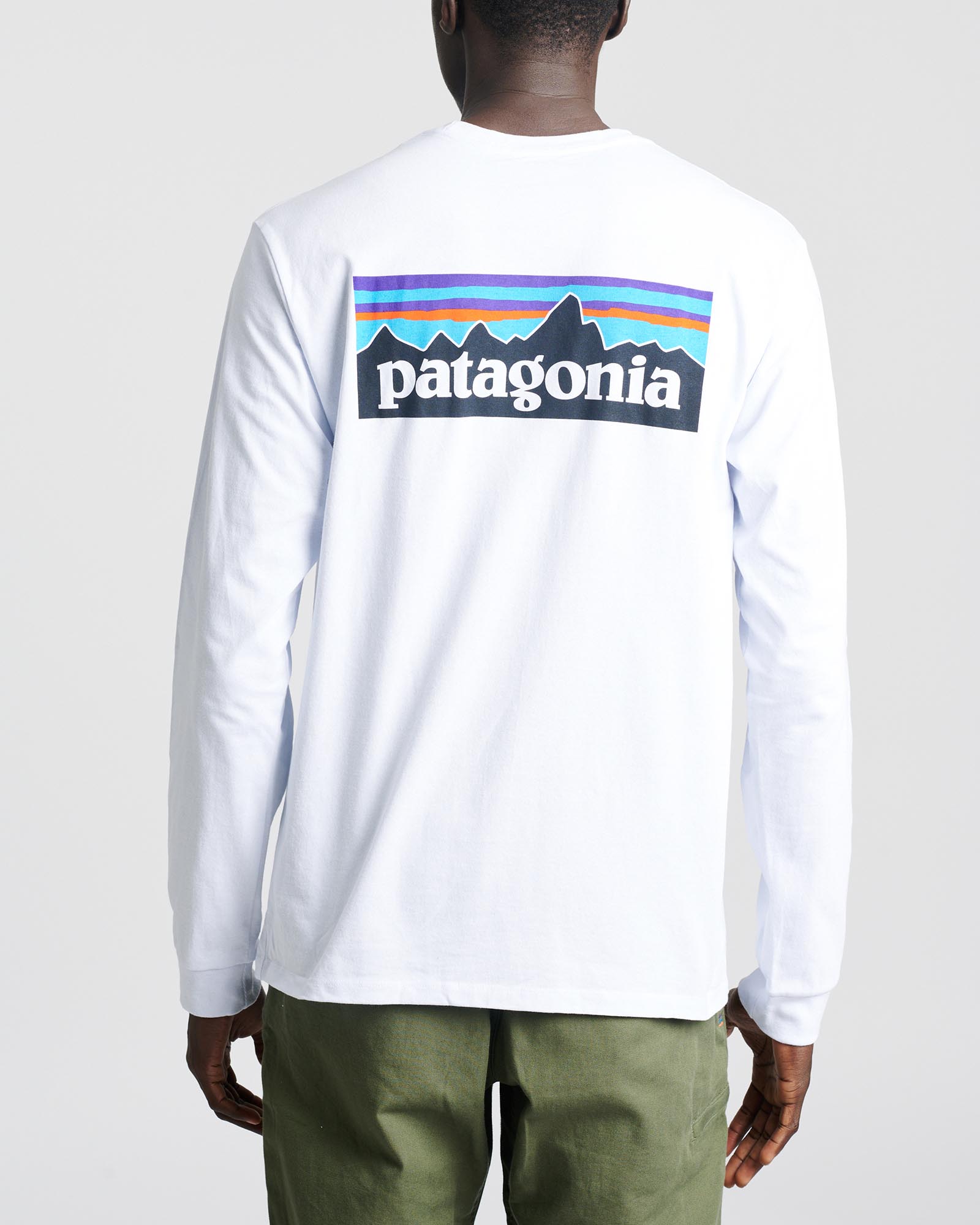 Long-Sleeved Casting Logo Responsibili-Tee