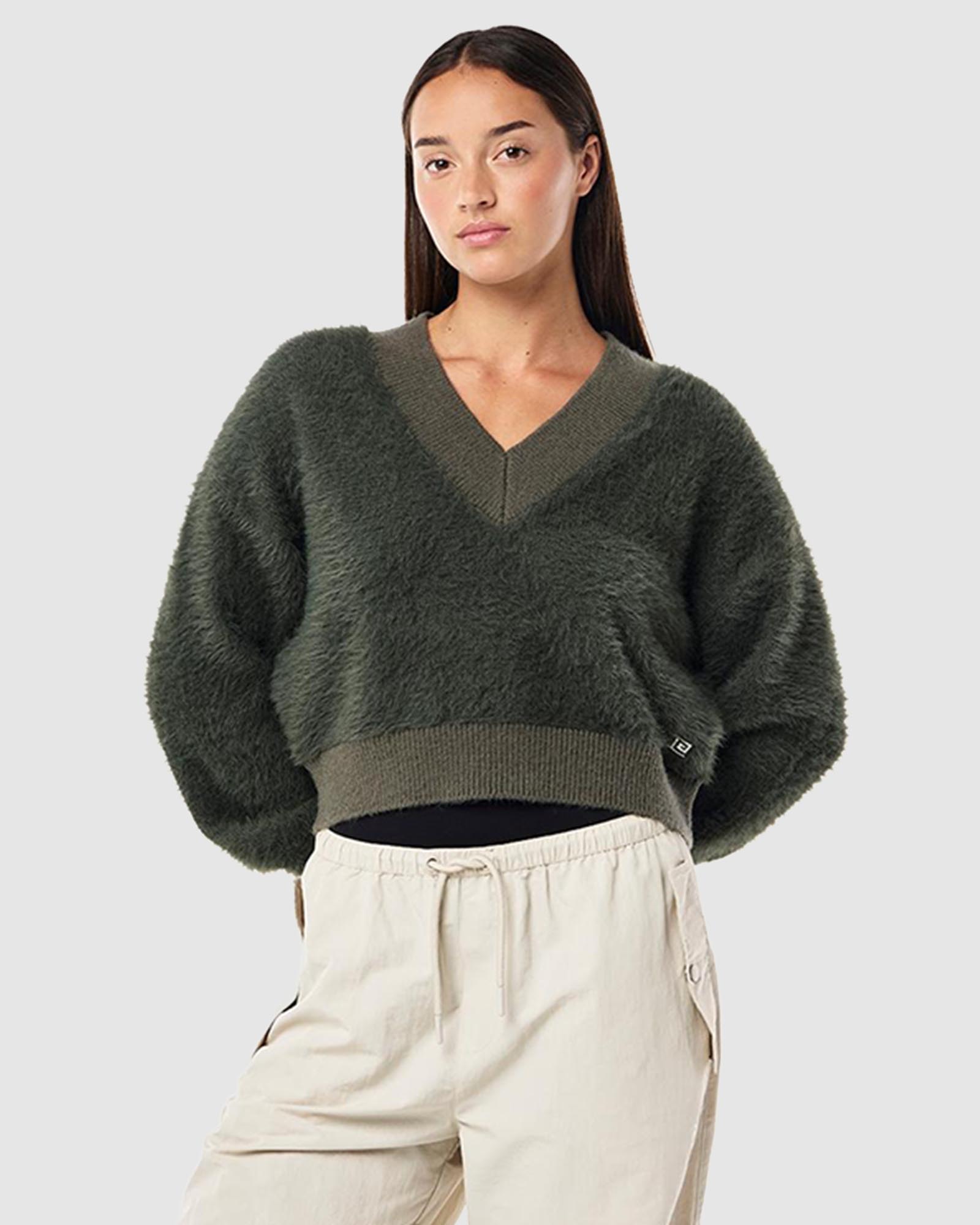 Greenpoint V Neck Knit