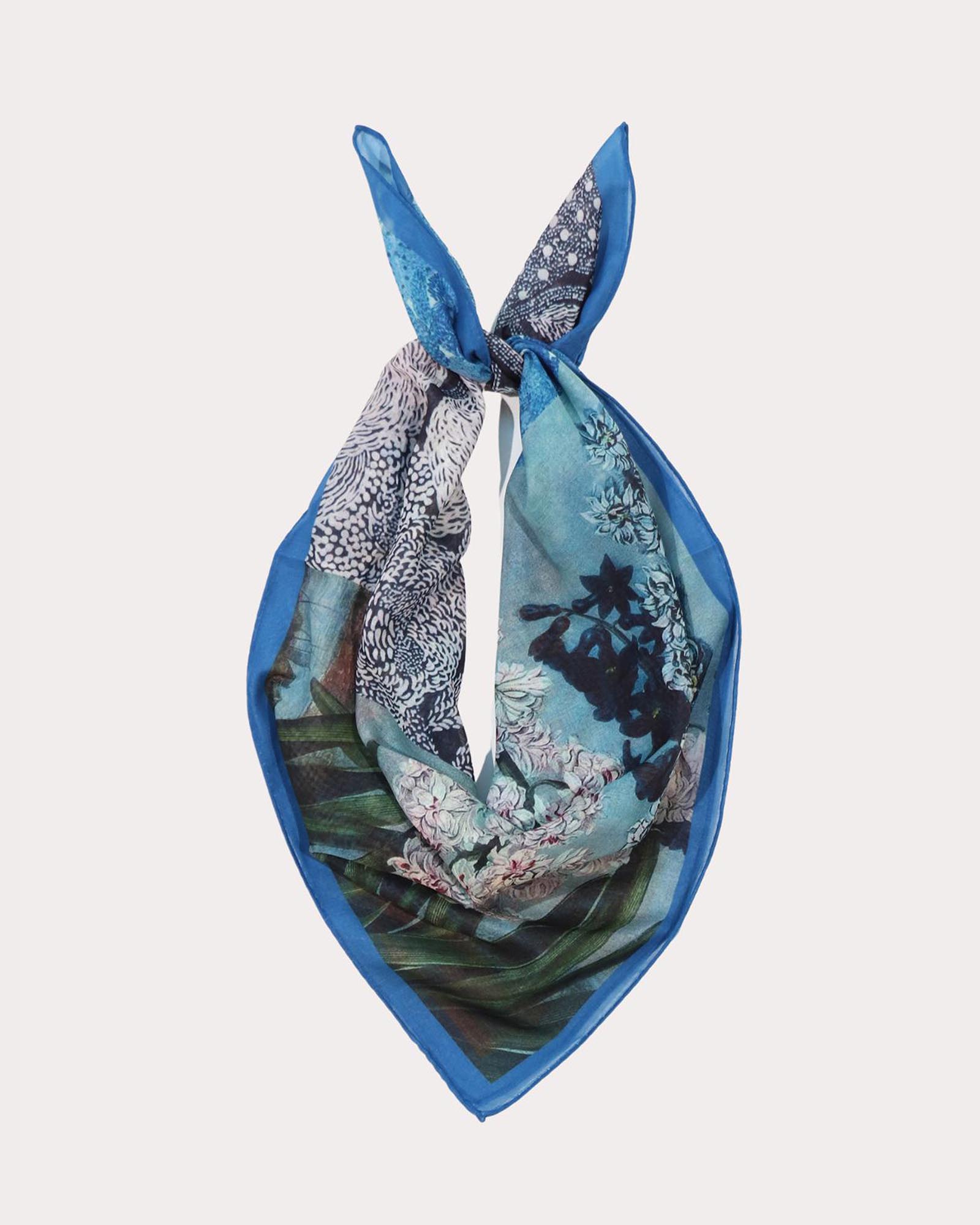 Isadora Scarf