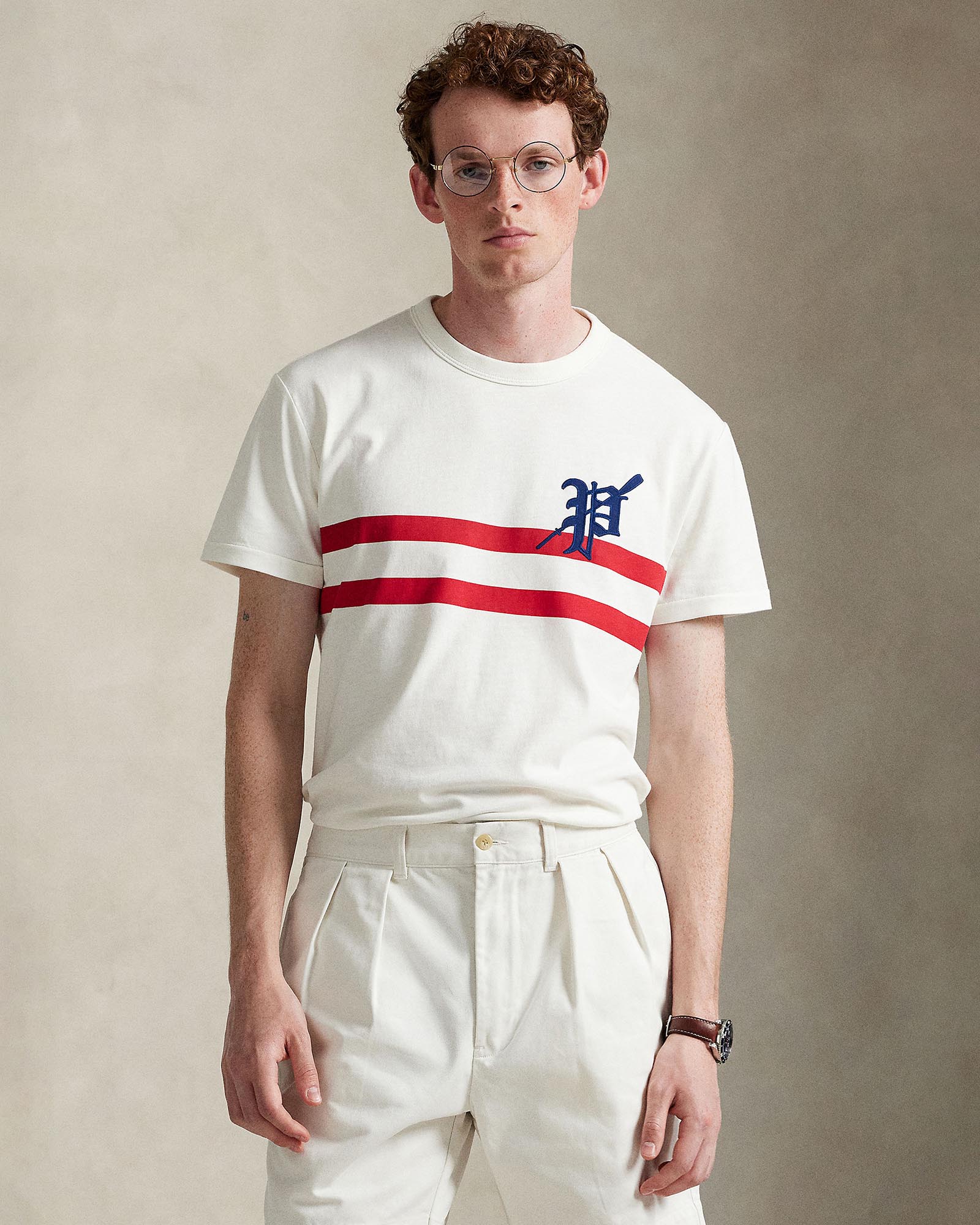 ICONIC EXCLUSIVE - Standard Fit Jersey Graphic T-Shirt
