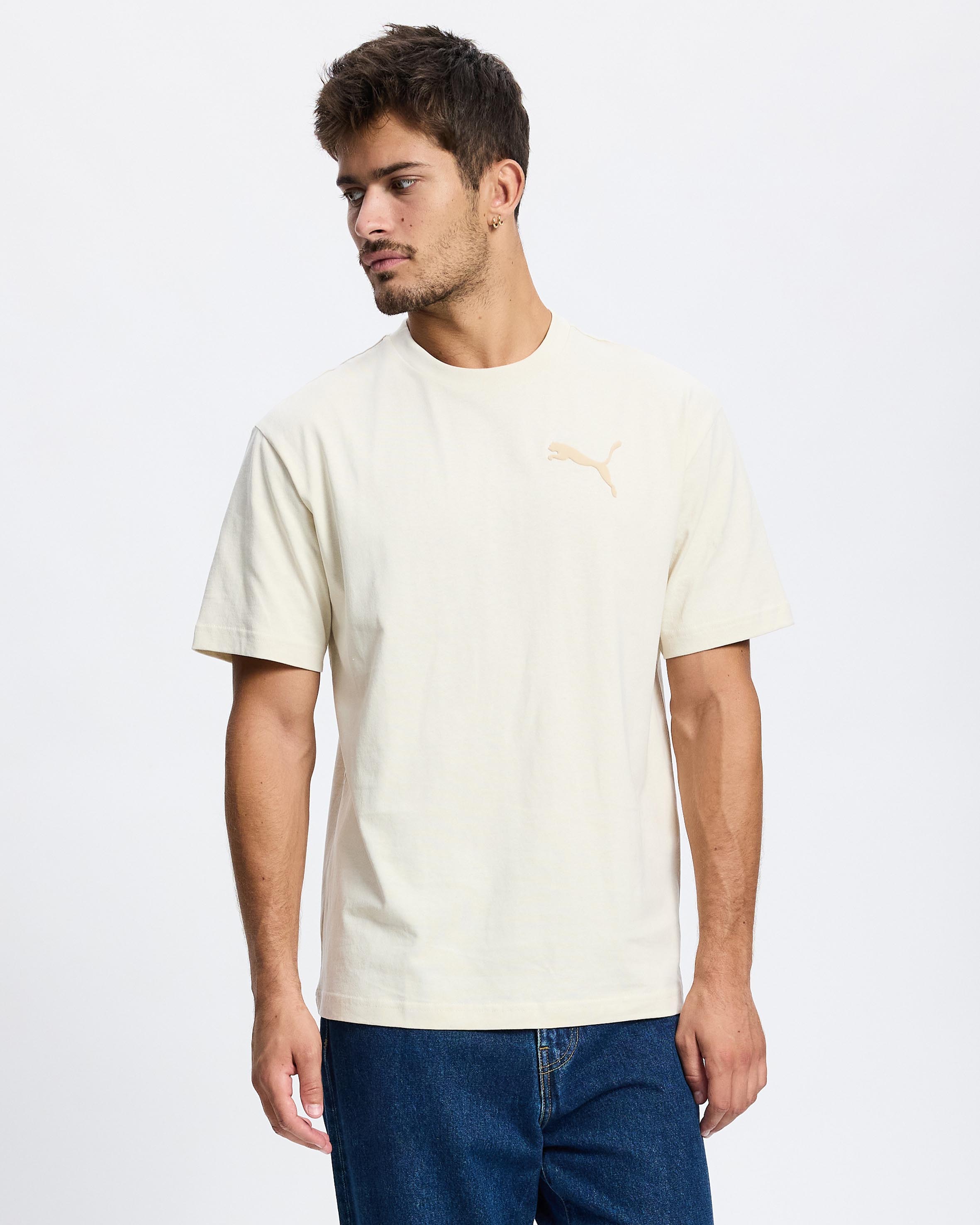 Essentials Elevated Cat Logo Relaxed Tee