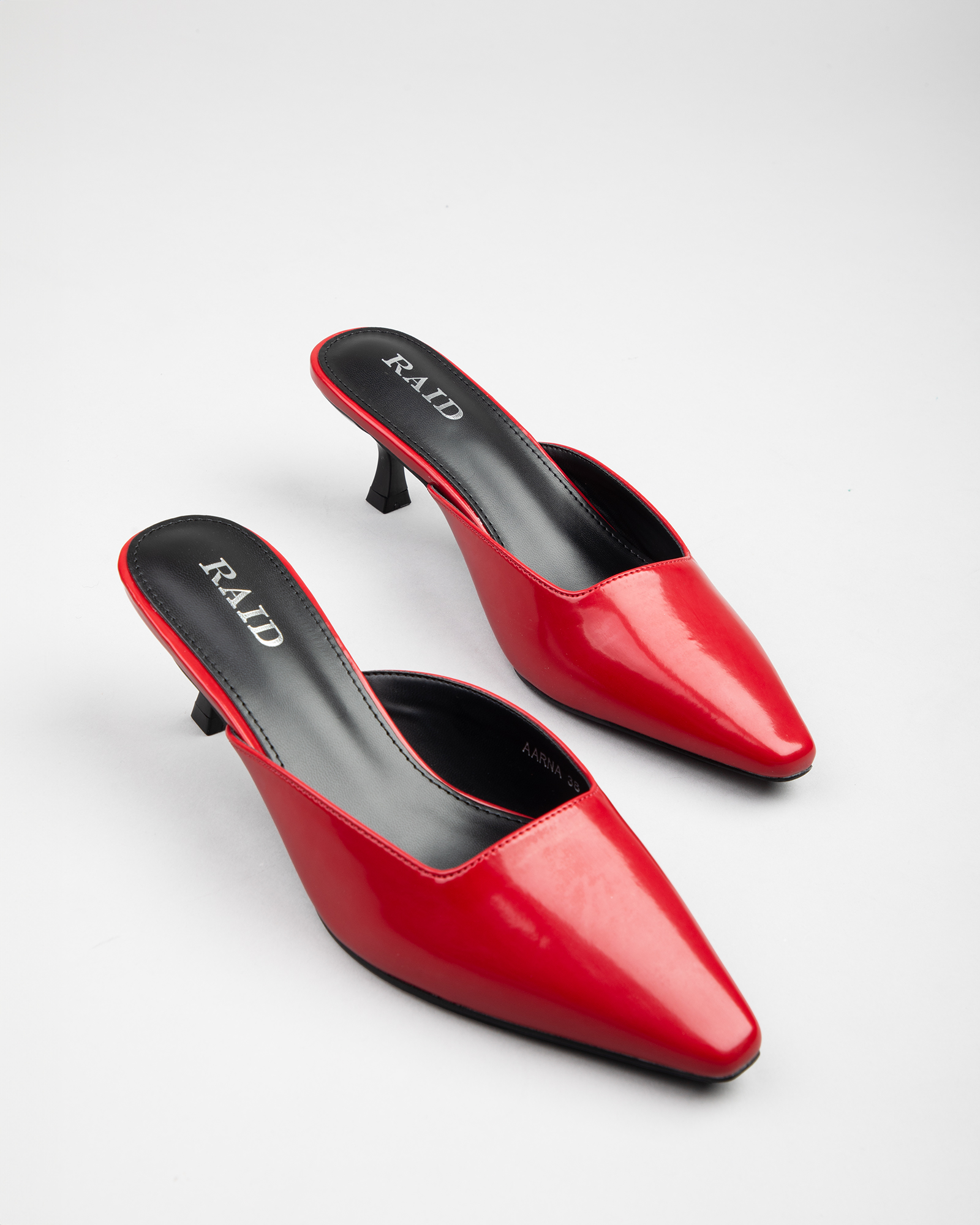 Miko kitten heeled mules in Red