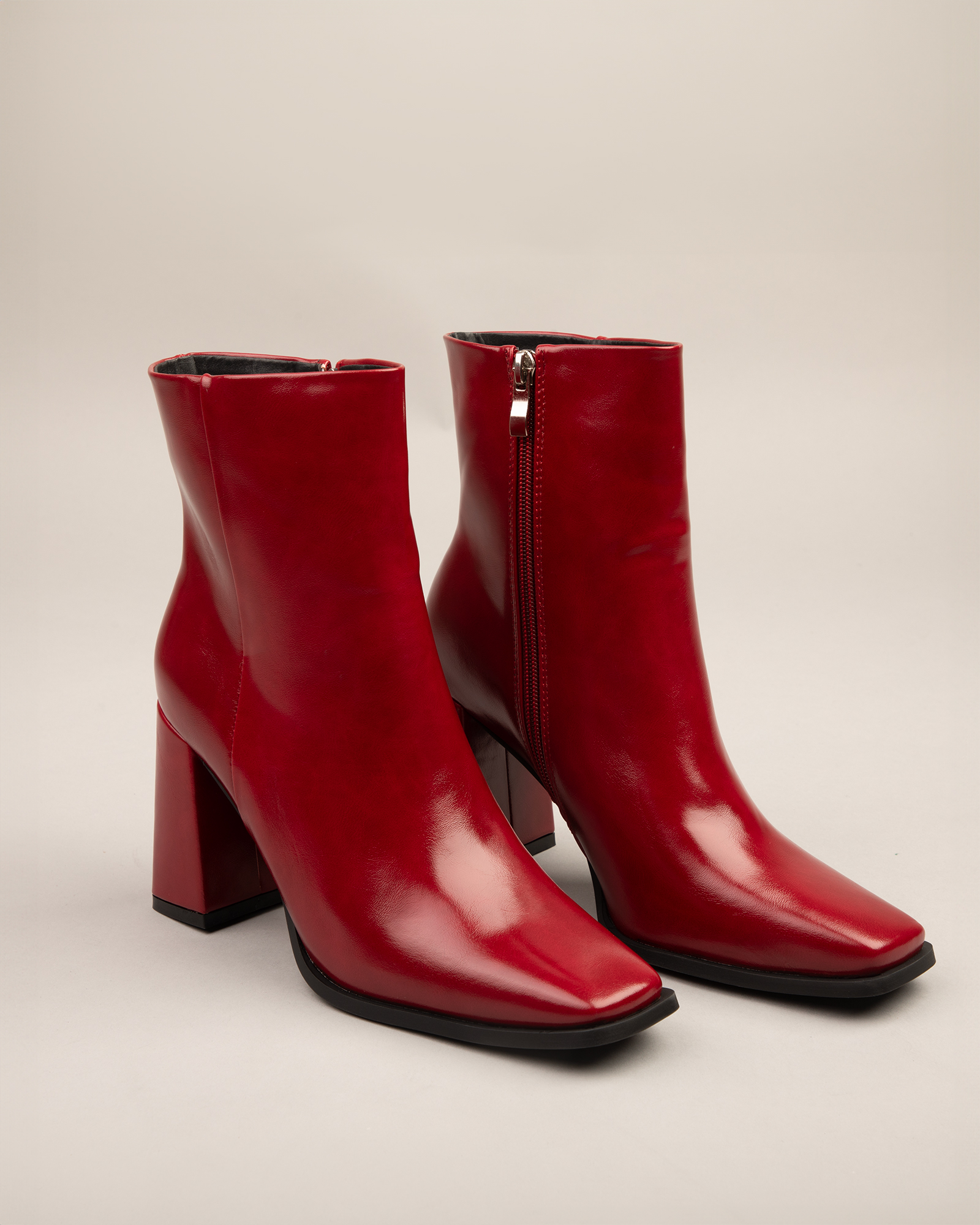 Hermine high block heeled boots in red