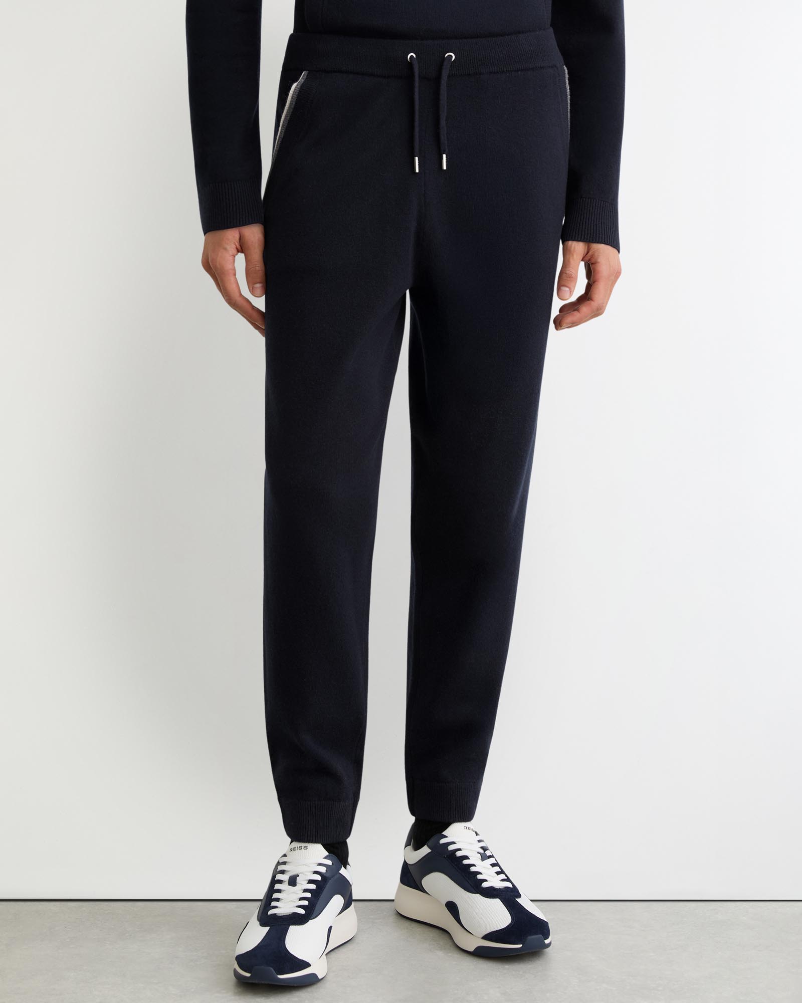 Hillside Joggers