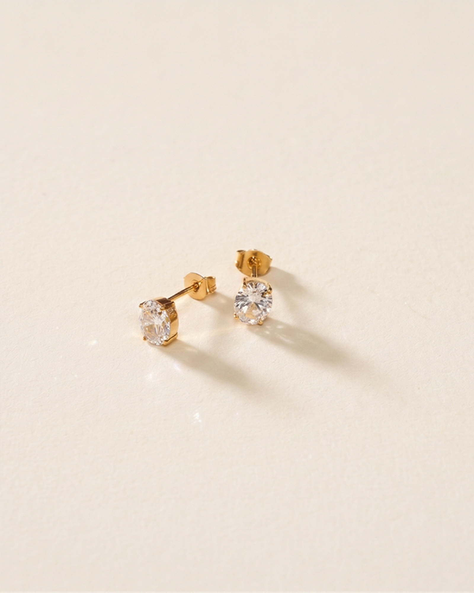 Cassis Earrings