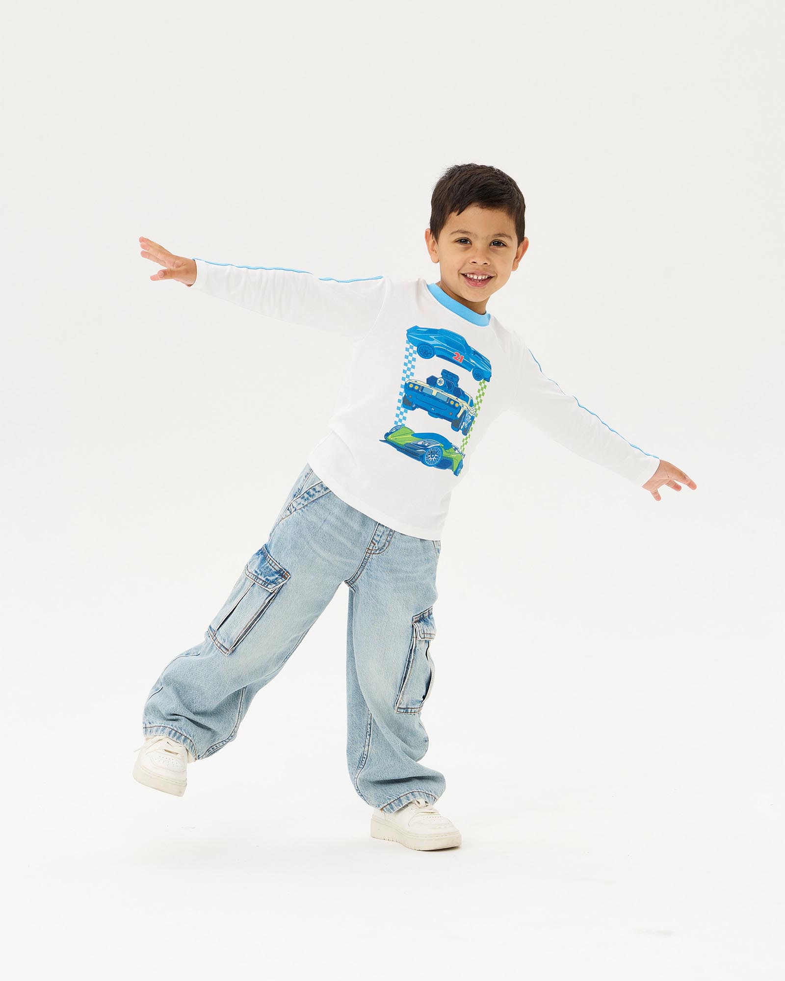 Hot Wheels Long Sleeve Tee ICONIC EXCLUSIVE- Kids-Teens