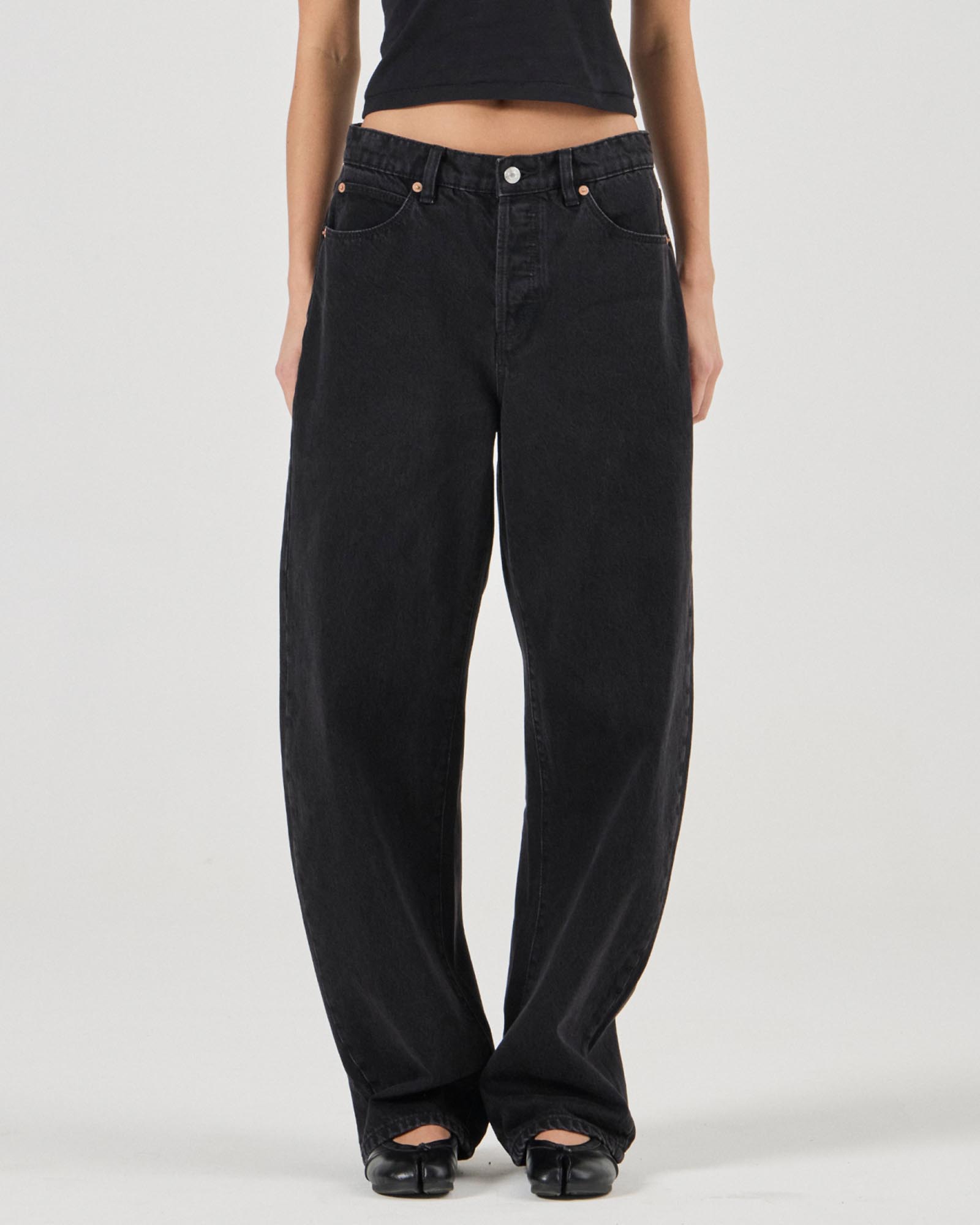 Arc Barrel Jeans